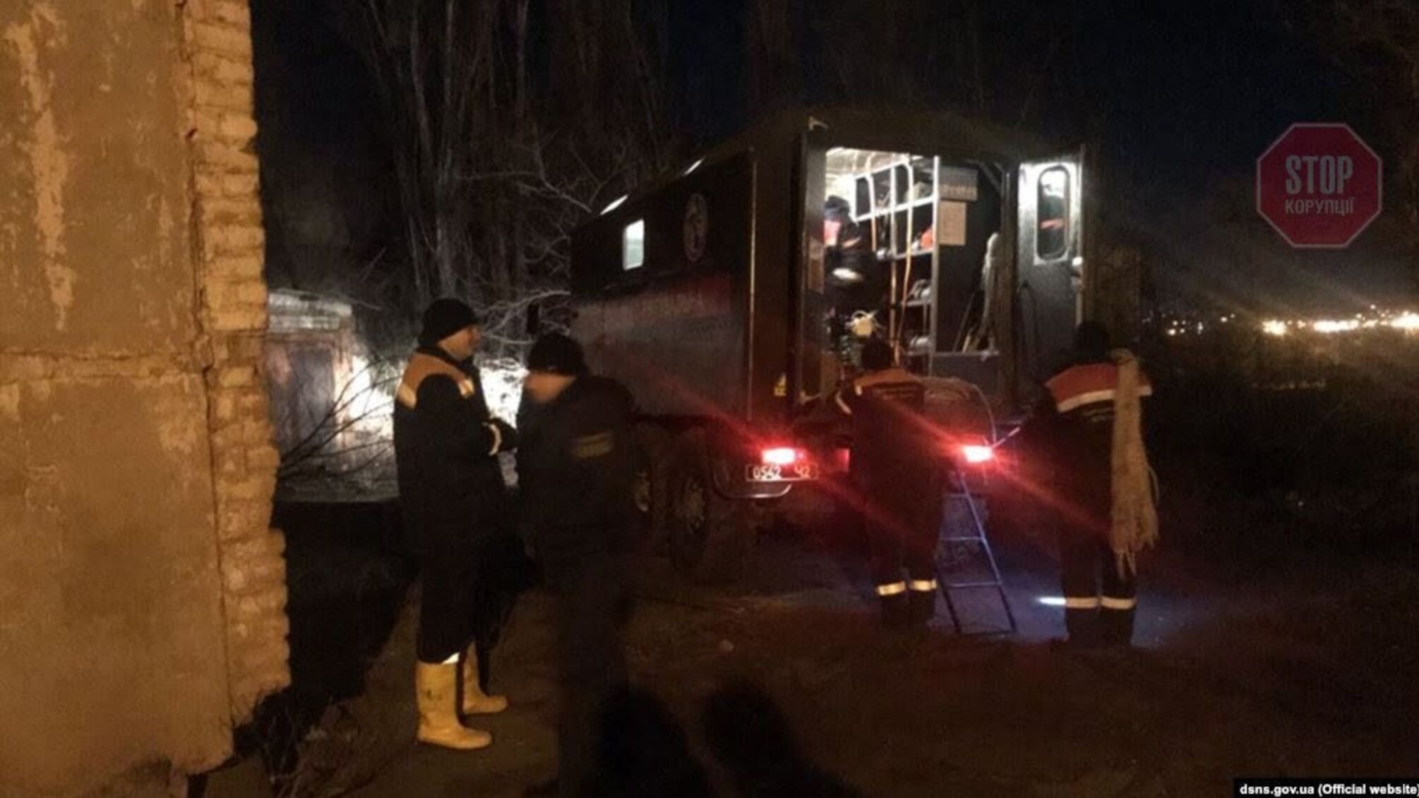 У Кривому Розі двоє блогерів розбились у вентиляційному колодязі шахти (фото)