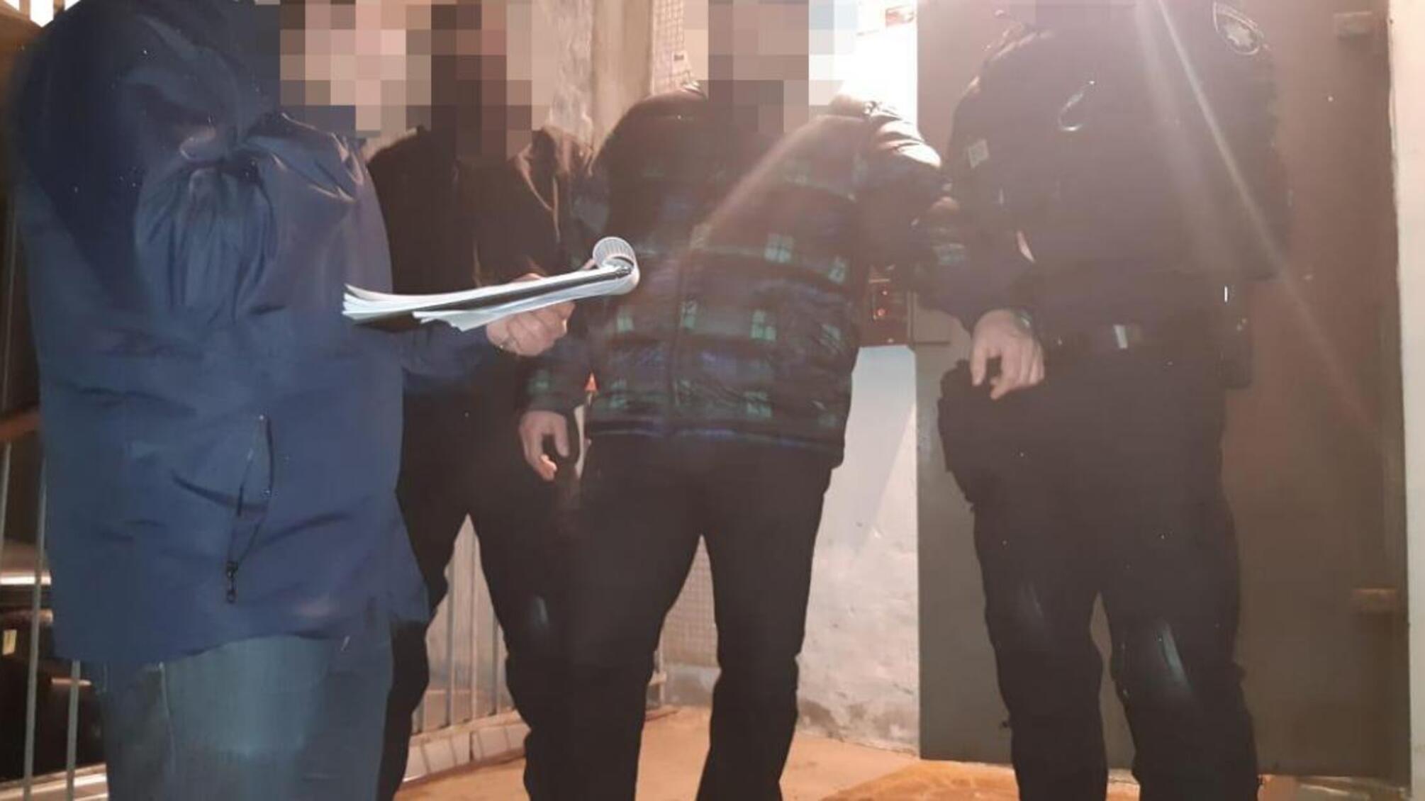 3000 доларів США за закриття справи – ДБР затримало начальника відділу нполіції