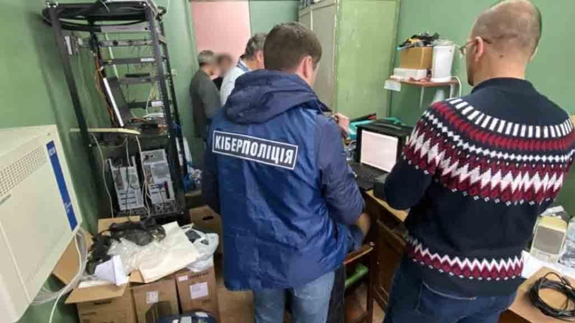 Кіберполіція викрила чоловіка у несанкціонованому втручанні в роботу найбільшого оператора телефонного зв’язку