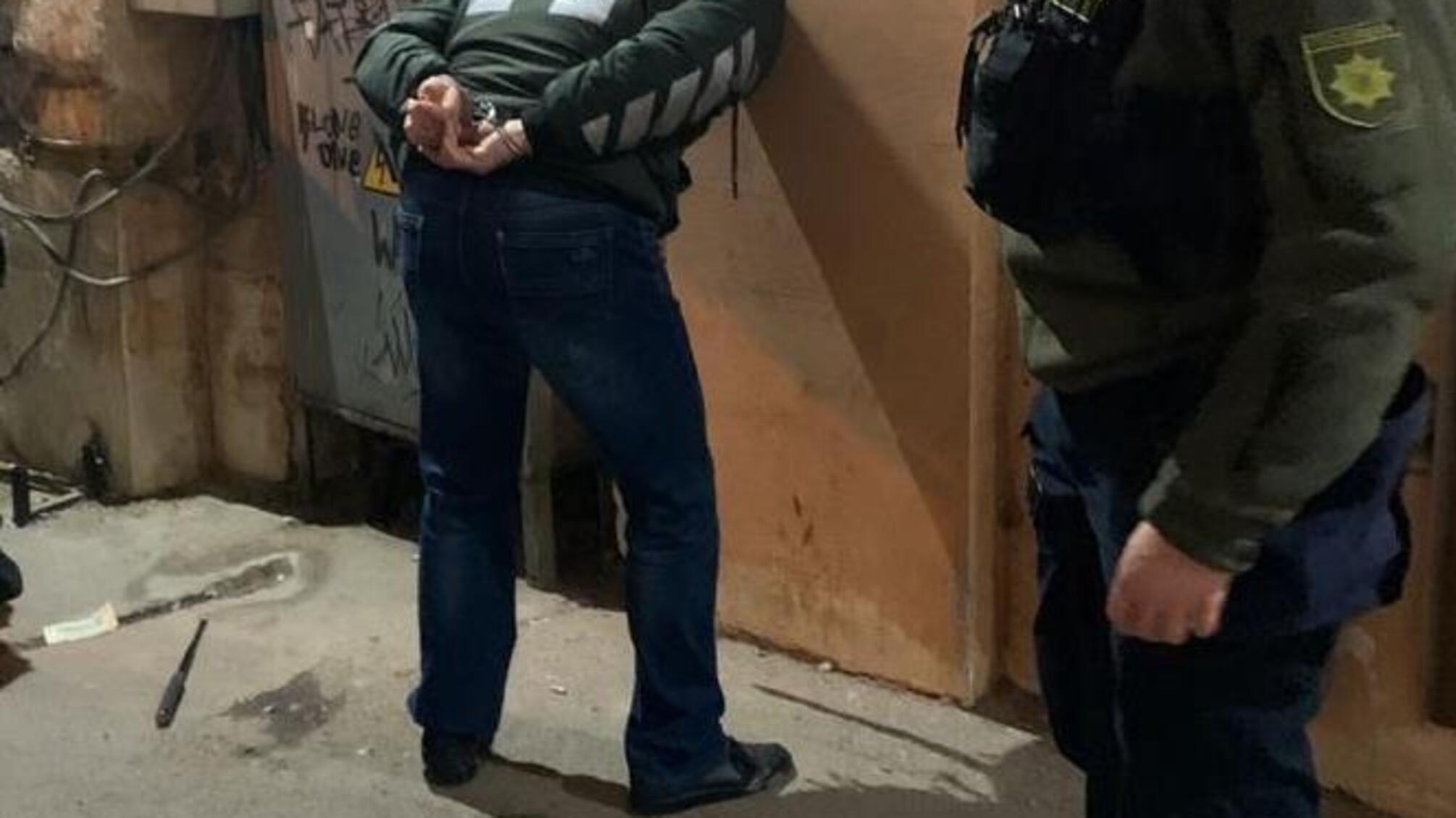 Поліція викрила злочинну групу, яка вчиняла розбійні напади на мешканців Одеси