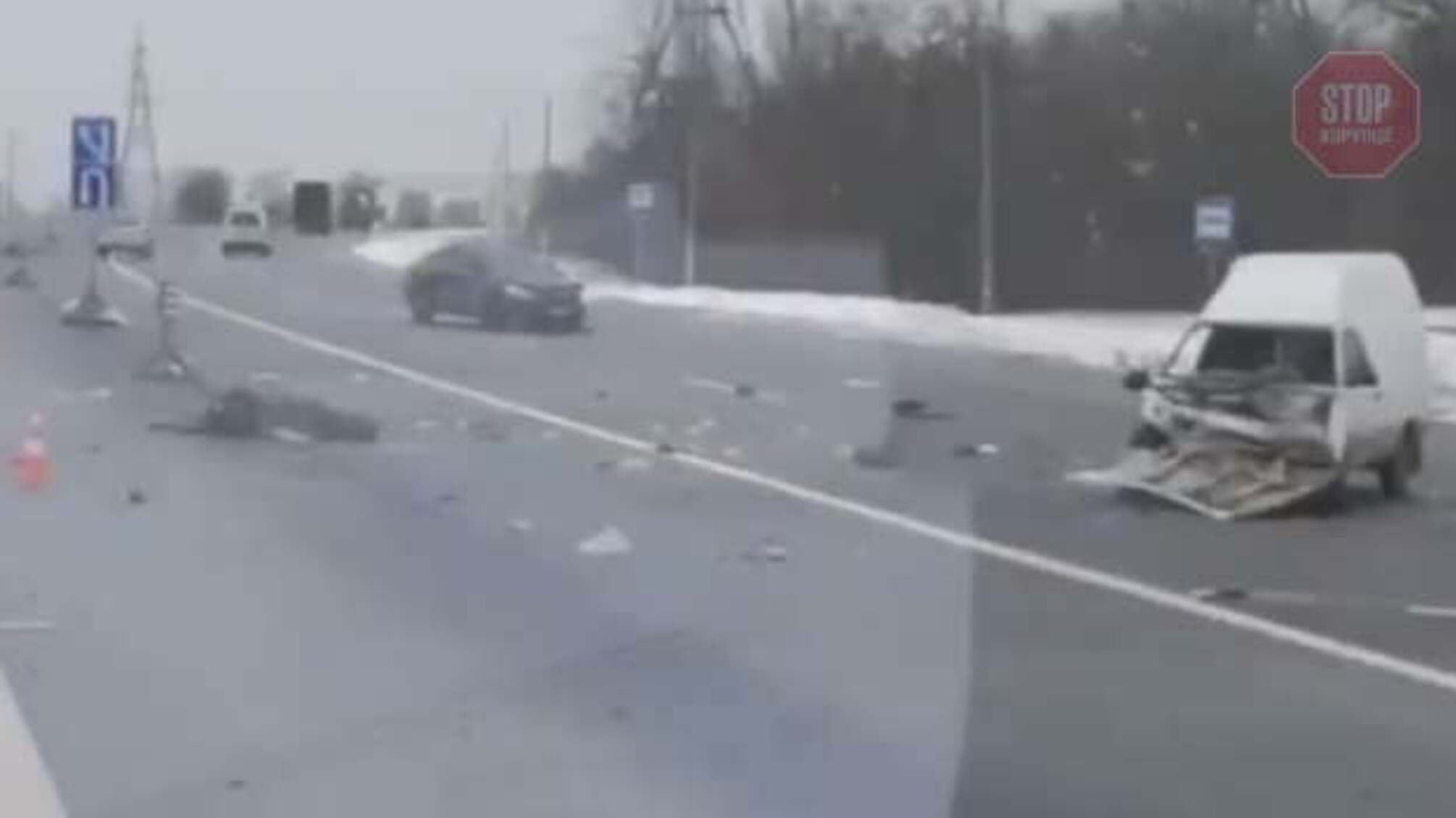 Зустрілися лоб в лоб: на одеській трасі ДТП із загиблими (відео)