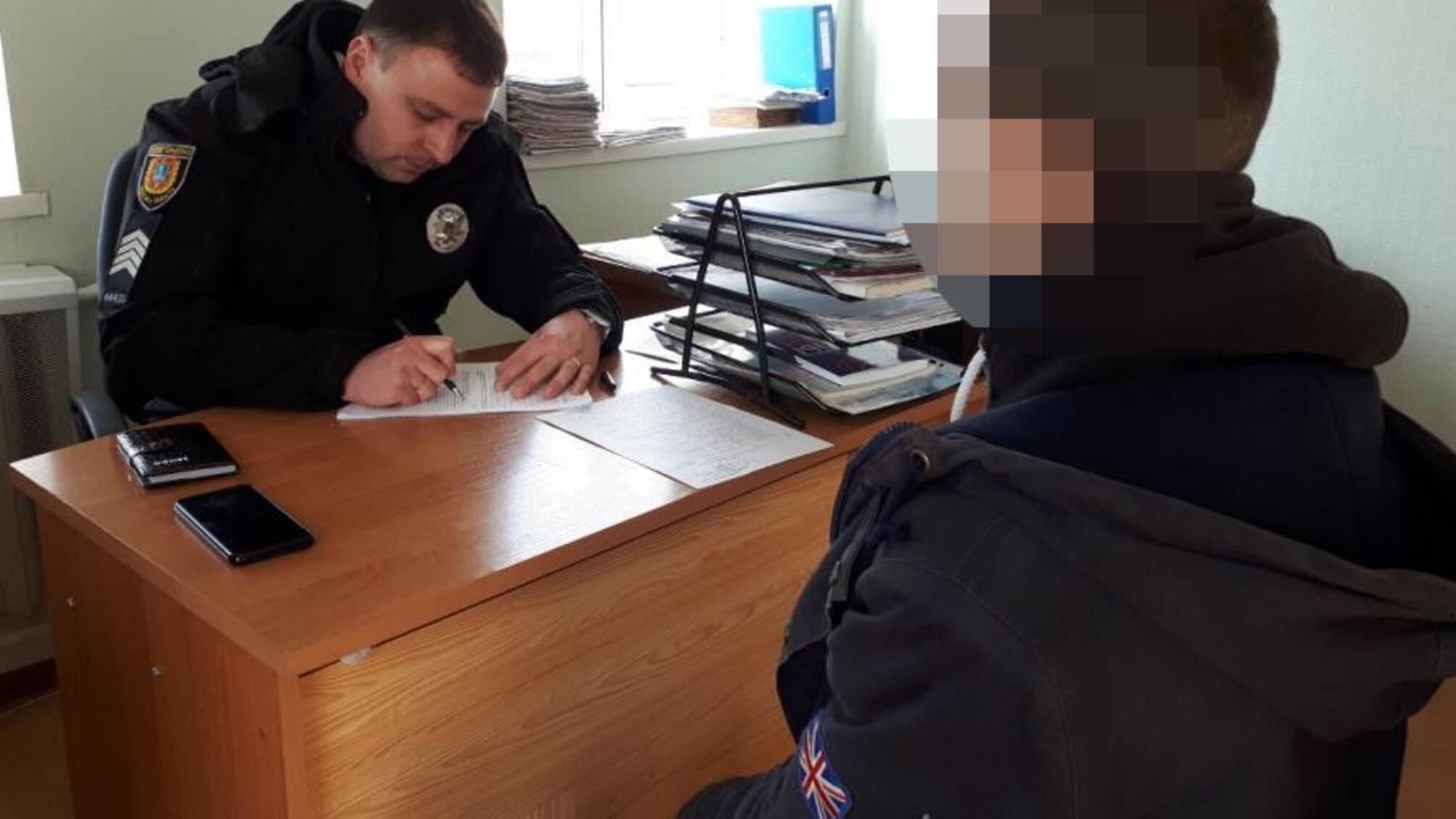 В Подільську поліцейські притягнули до адміністративної відповідальності неповнолітнього та його матір
