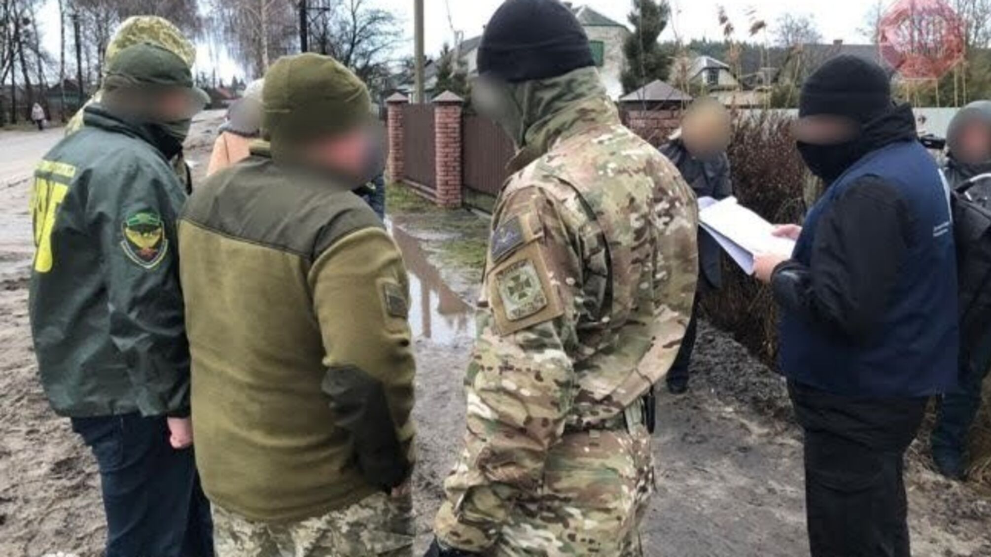 На Волині прикордонників викрили на хабарі (фото)