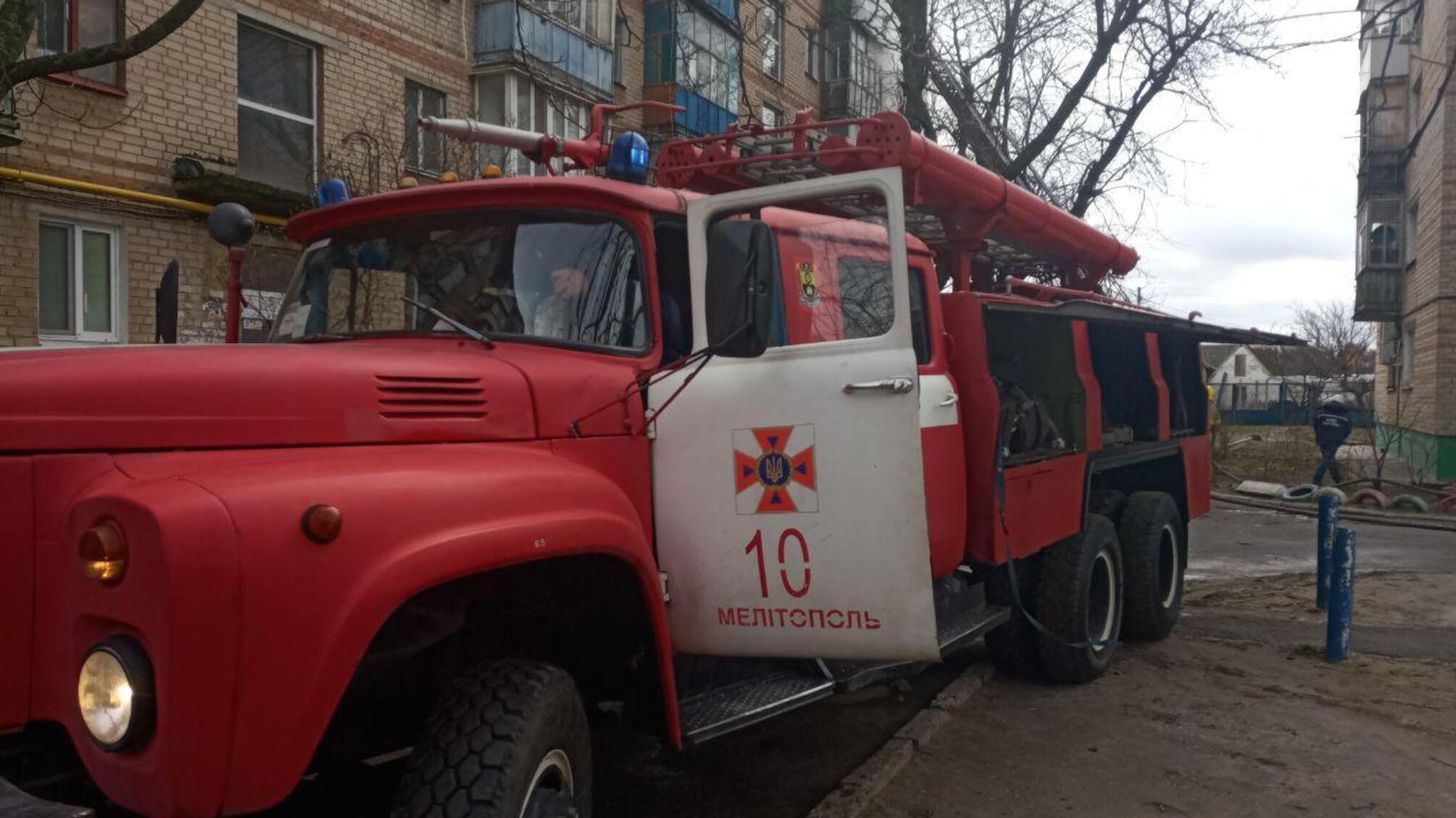 Запорізька область: під час пожежі випадкові перехожі врятували 2 дітей