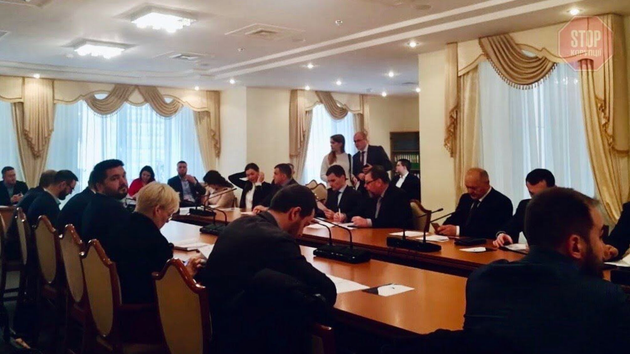 У Раді пообіцяли до кінця тижня зареєструвати законопроєкт про лобізм
