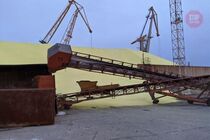 У порту ''Чорноморськ'' обвалилось сховище: розсипалася небезпечна речовина (фото)