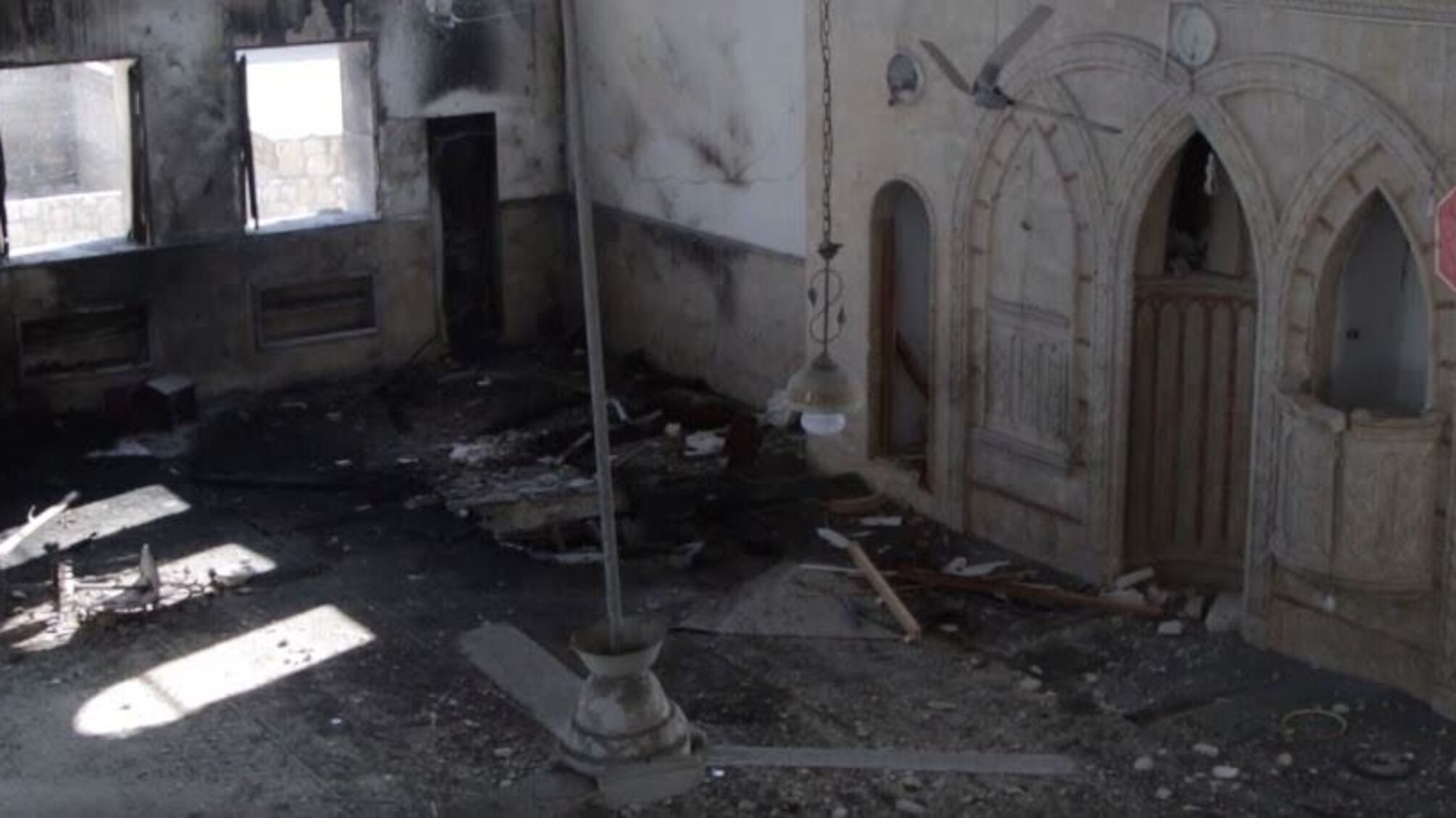 Росія скинула авіабомби на місто в Сирії (фото)