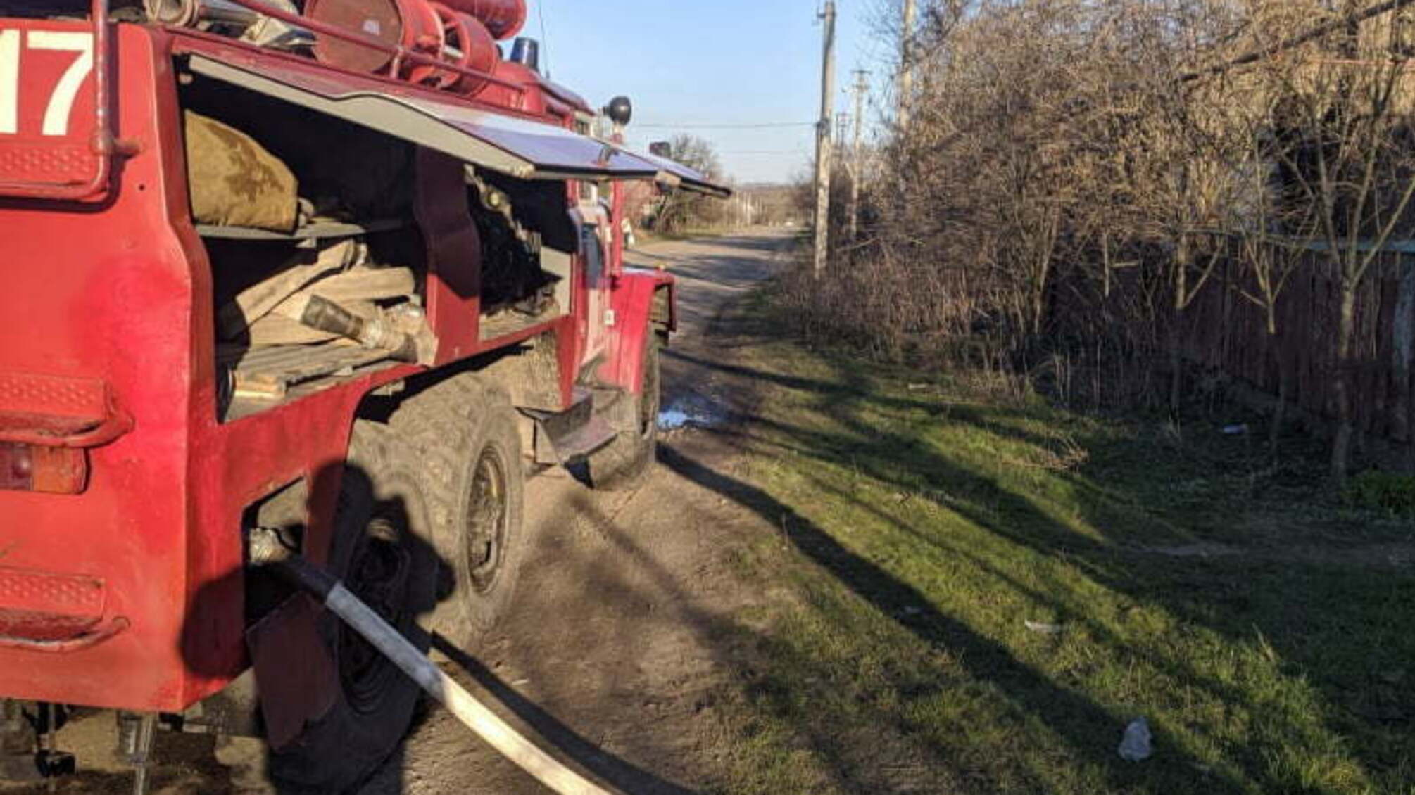 Кіровоградська область: рятувальники ліквідували 6 пожеж у житловому секторі, на одній з яких було травмовано чоловіка
