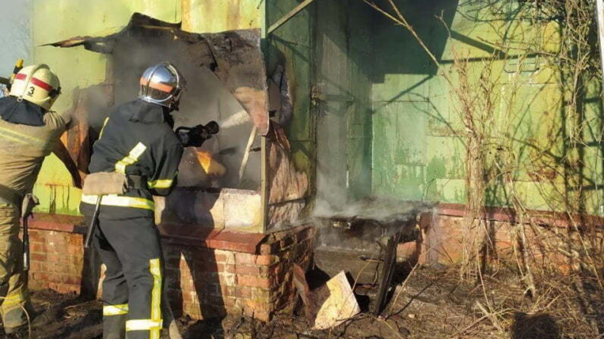 м. Суми: рятувальники ліквідували загоряння будинку в одному з дачних кооперативів