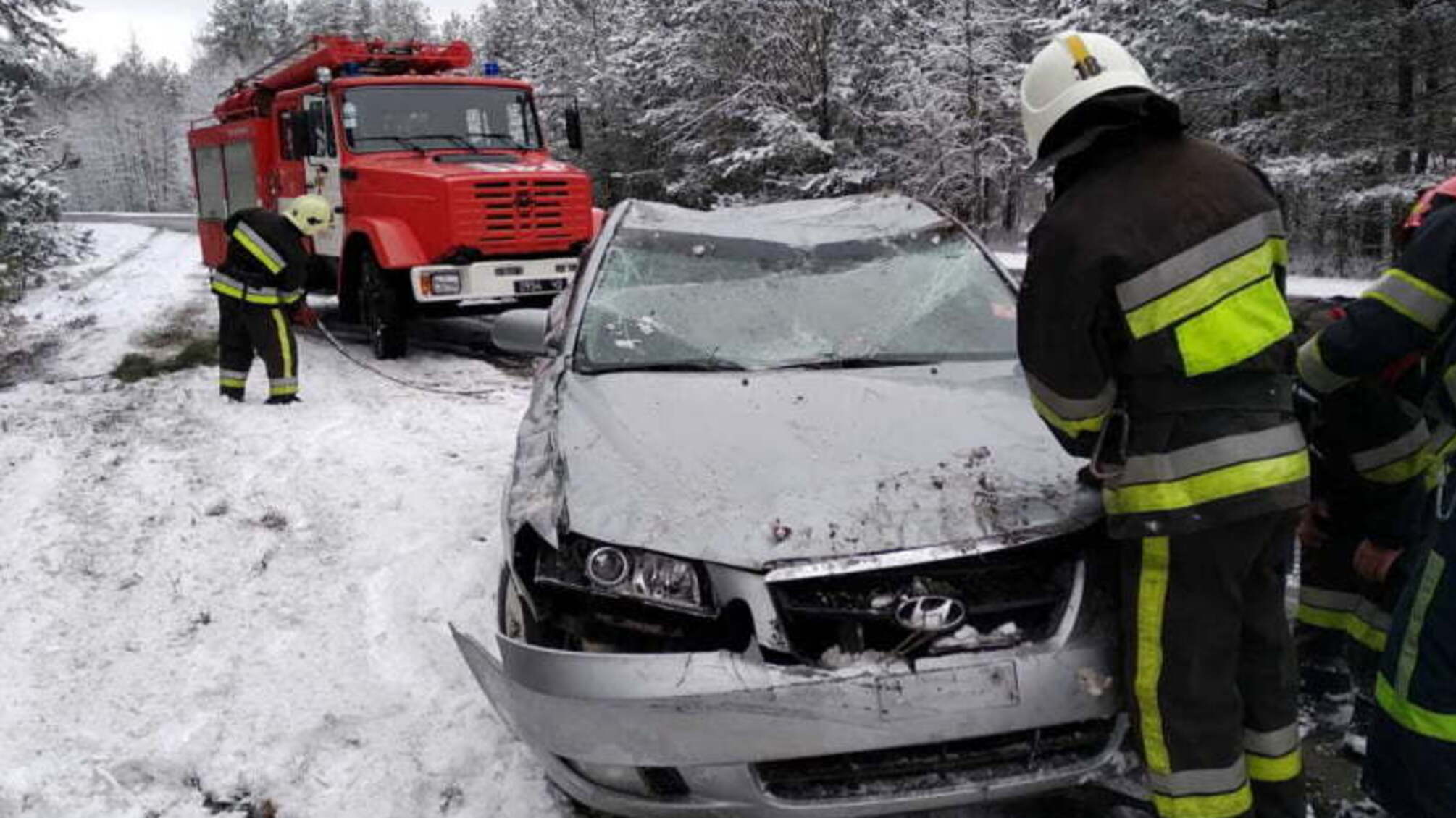 На Хмельниччині надзвичайники ліквідували наслідки ДТП