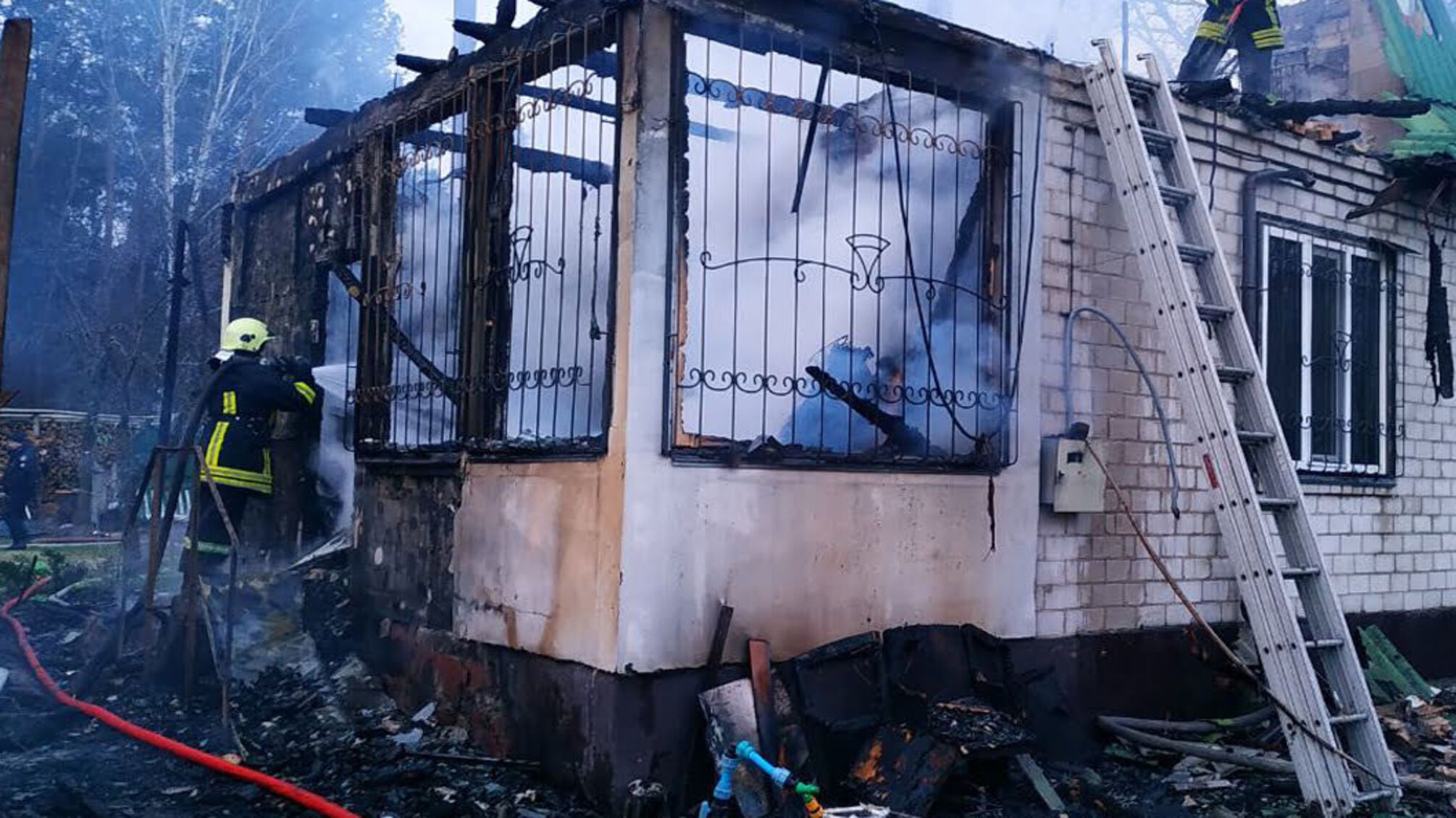 Черкаська область: впродовж доби на ліквідацію наслідків надзвичайних подій рятувальники здійснили 19-ть виїздів