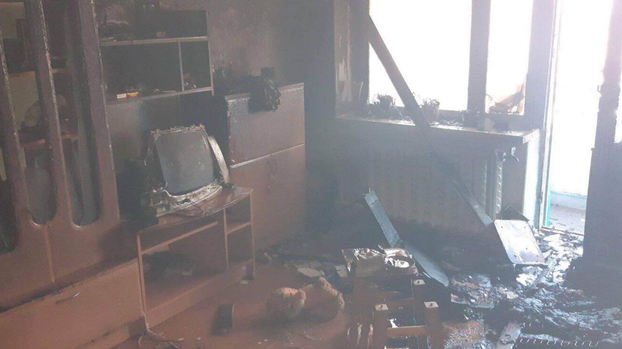 На Вінниччині під час пожежі врятовано чоловіка