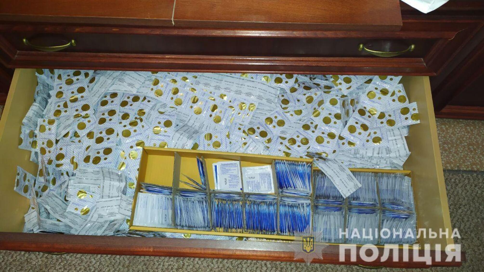 У Кривому Розі правоохоронці викрили в орендованій квартирі бордель