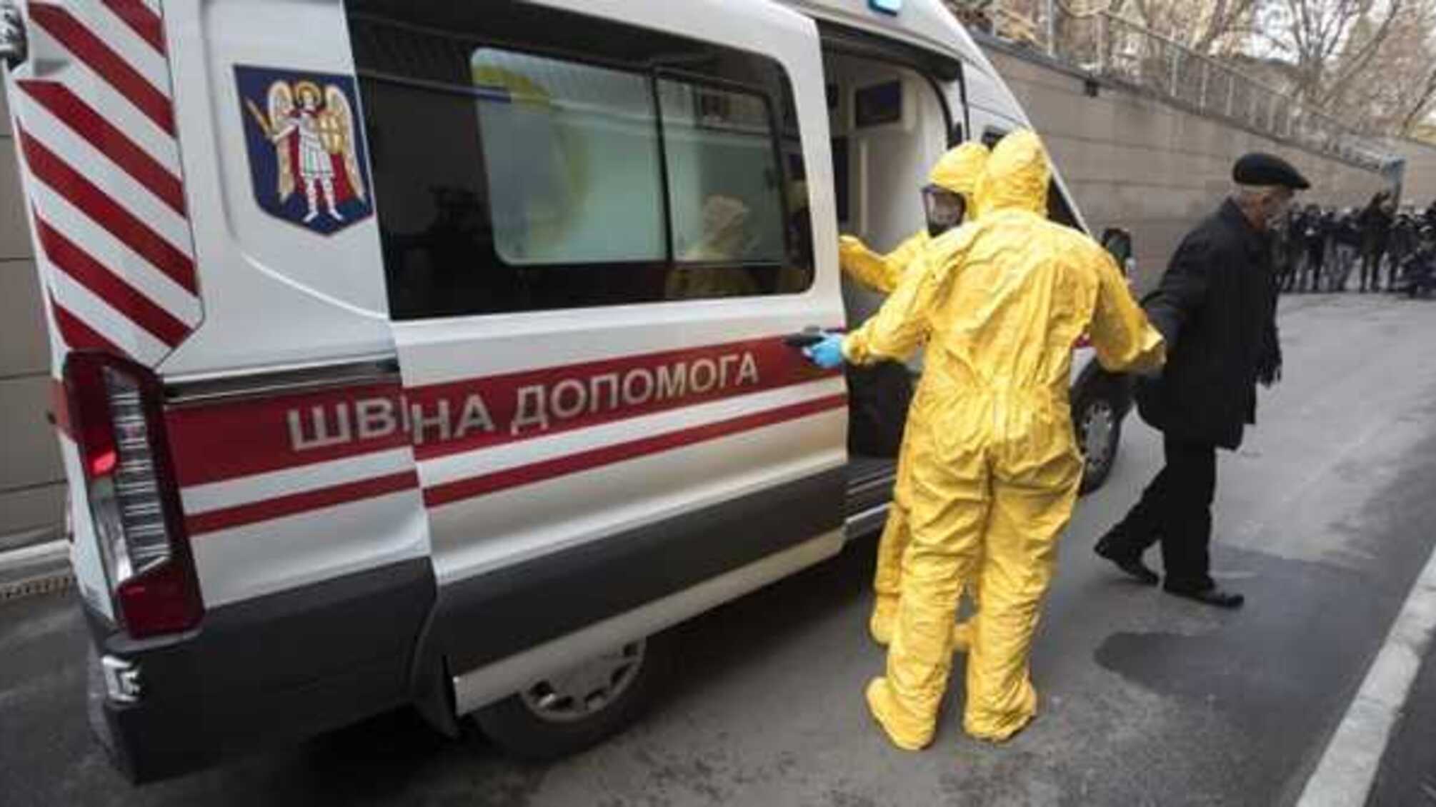 В Украине из-за коронавируса отменят богослужения в церквях и ограничат выезд за границу — журналист