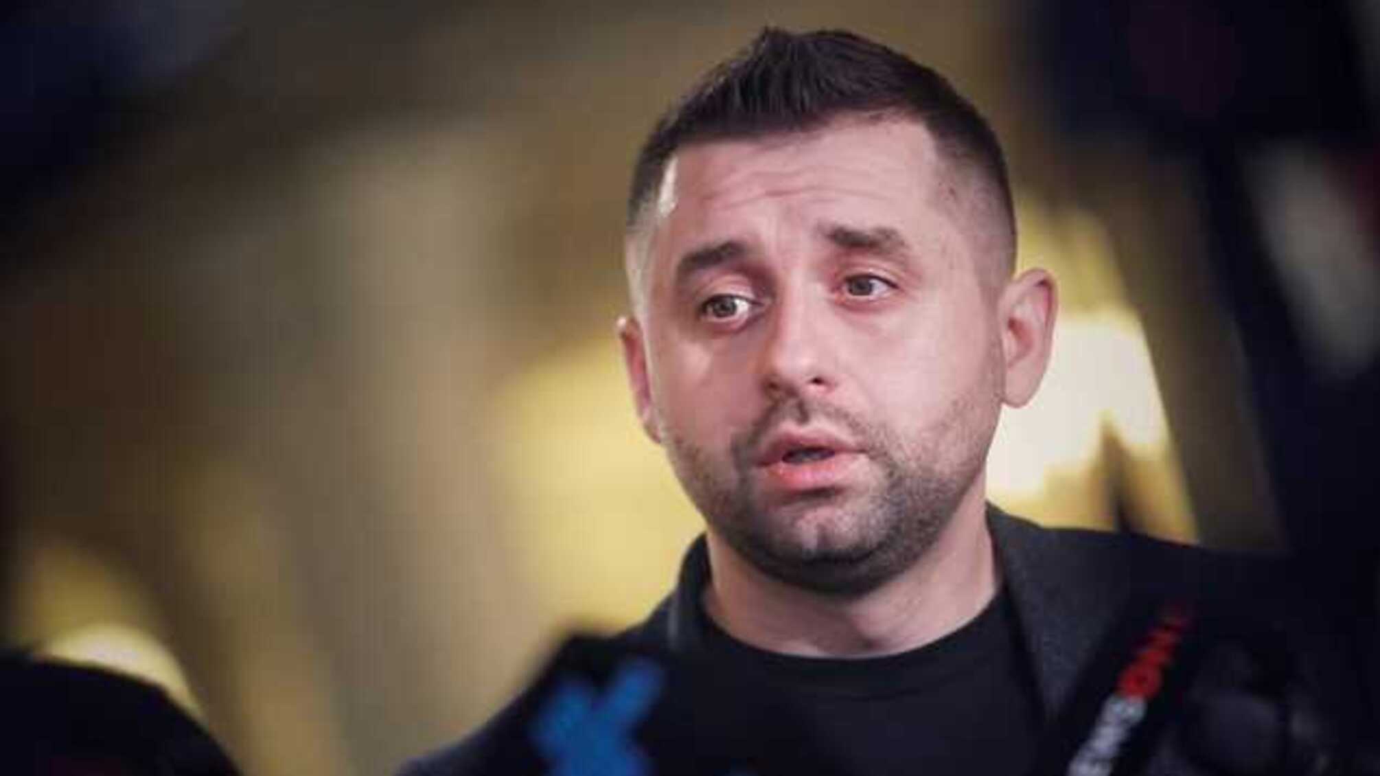 Арахамия о поездке нардепов в Москву: Медведчука и Ко нужно отправить на карантин