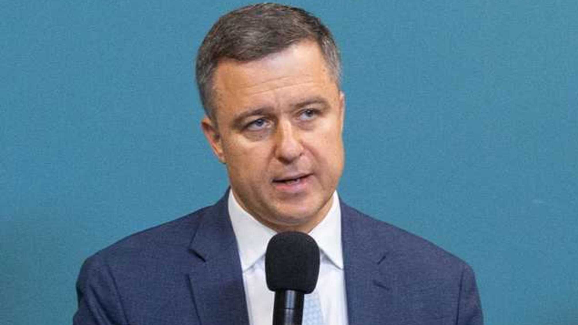 Детский омбудсмен обратился к работодателям из-за карантина в детсадах и школах