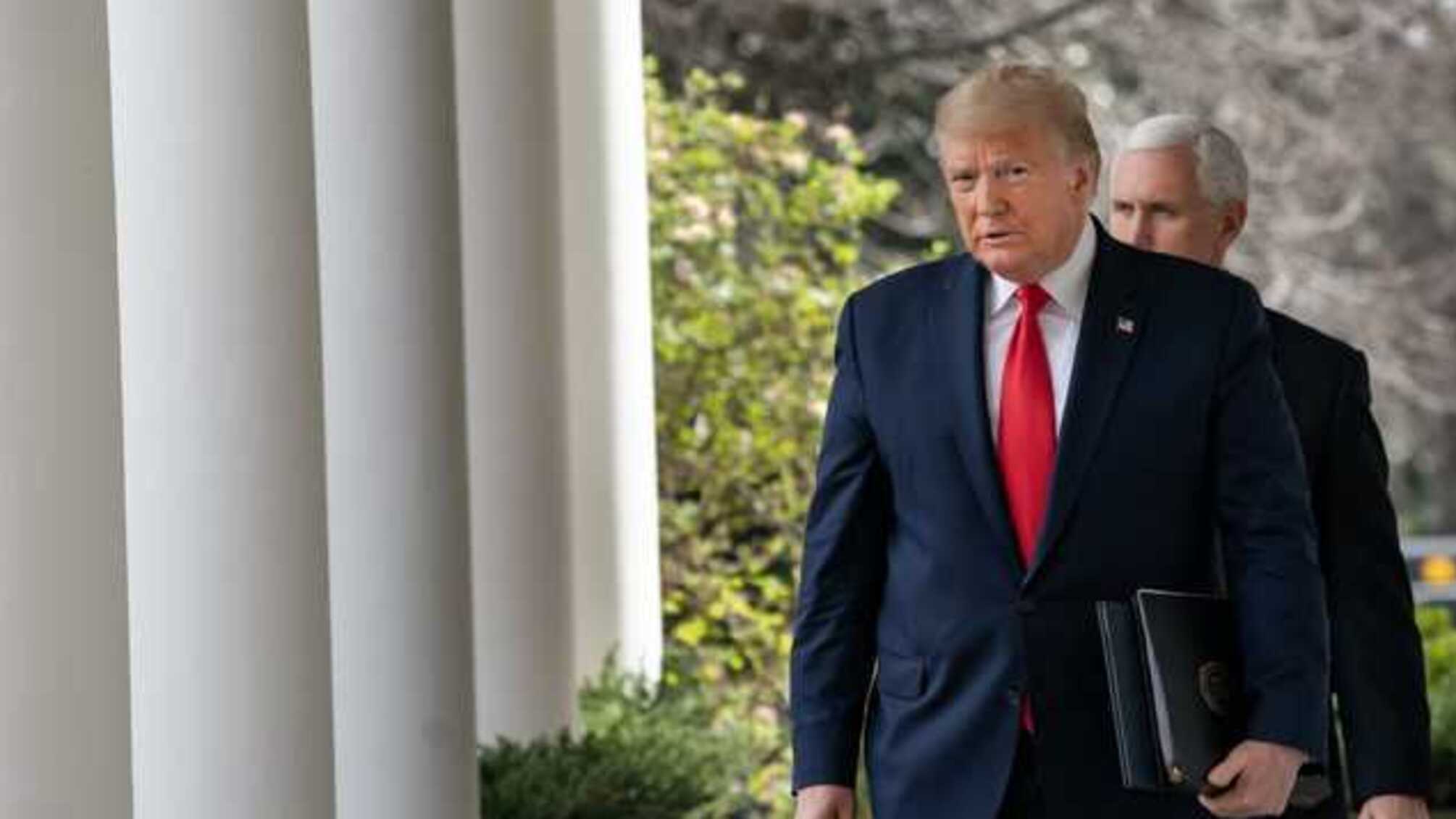 СМИ: Трамп хотел выкупить у Германии вакцину против коронавируса эксклюзивно для США. Немцы в бешенстве