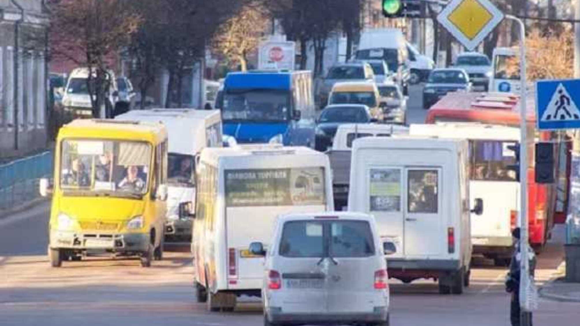 Киевляне со спецпропусками будут оплачивать проезд в общественном транспорте во время карантина, - КГГА