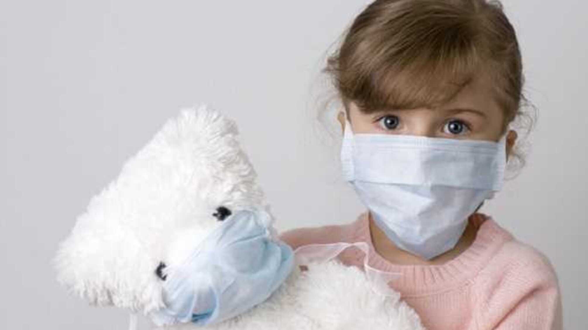 Шестеро детей на Буковине заразились коронавирусом: стало известно об их состоянии