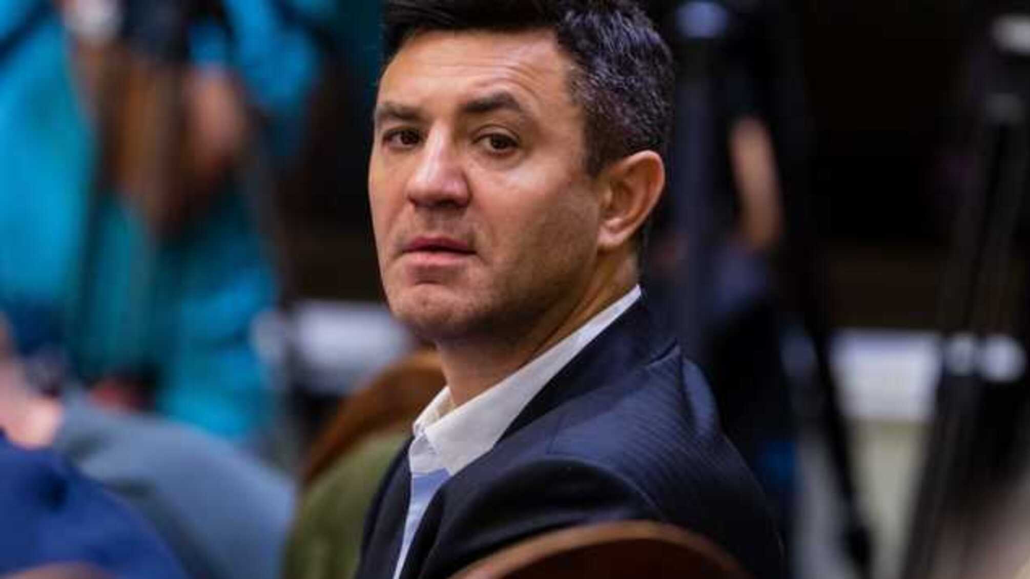 «Слуга народа» Лерос: Нардеп Тищенко «кинул банк» на $2 млн, а избежать наказания ему помог Ермак