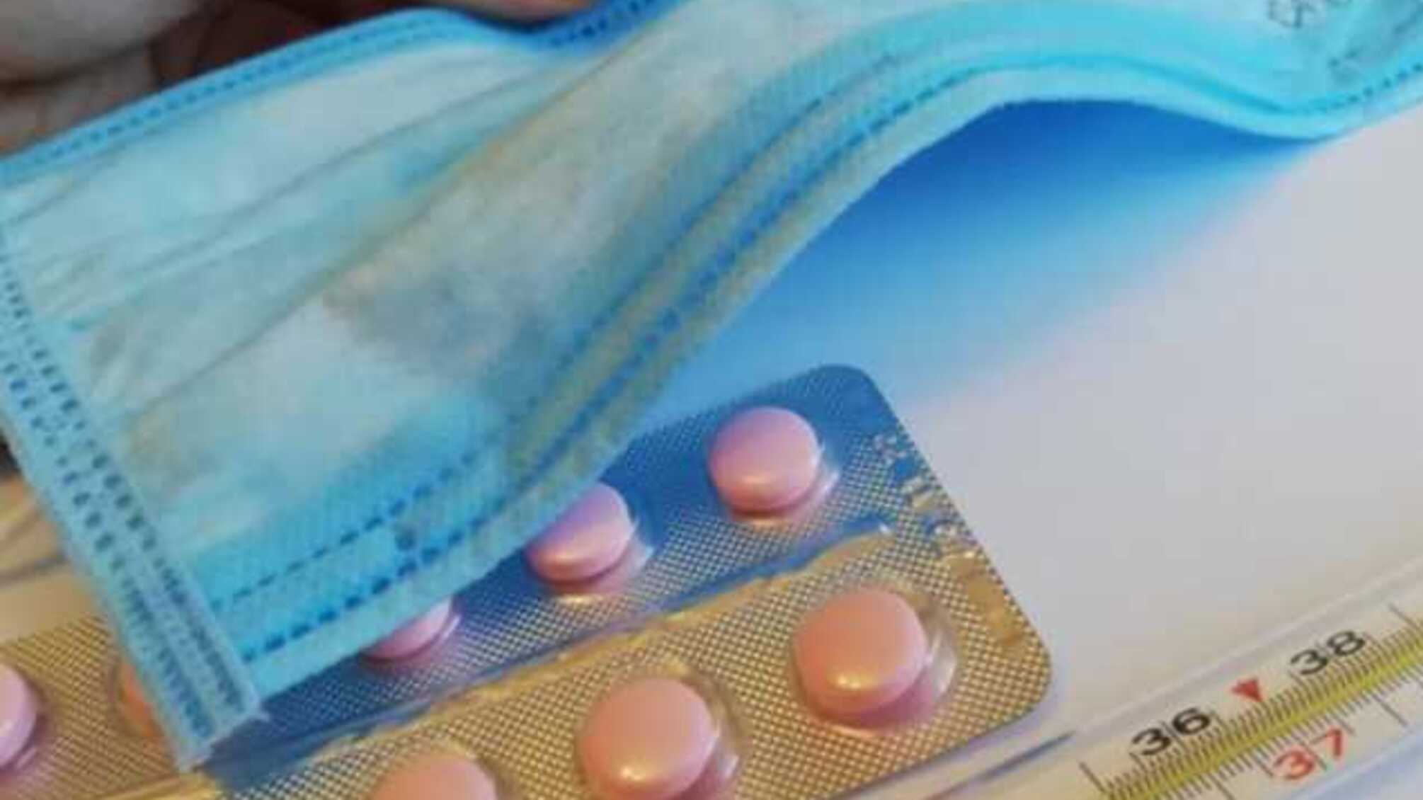 Киев закупил 100 тыс. марлевых масок. Часть из них завезли в аптеки