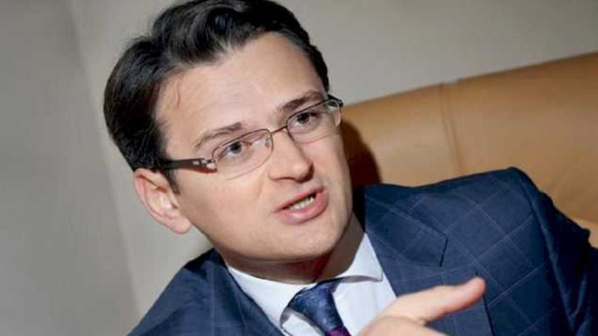 МИД призвал украинцев не возвращаться домой из-за рубежа