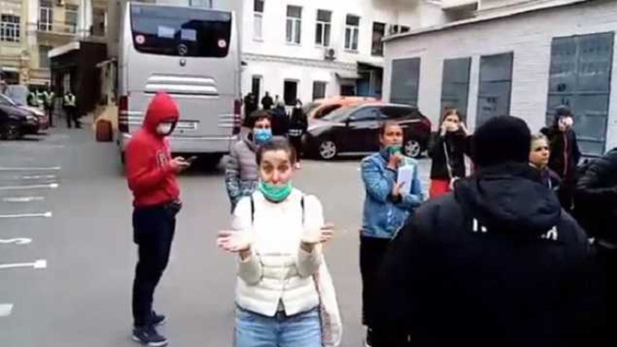 До 8 лет тюрьмы: юрист рассказал, что грозит украинцам, сбежавшим из обсервации