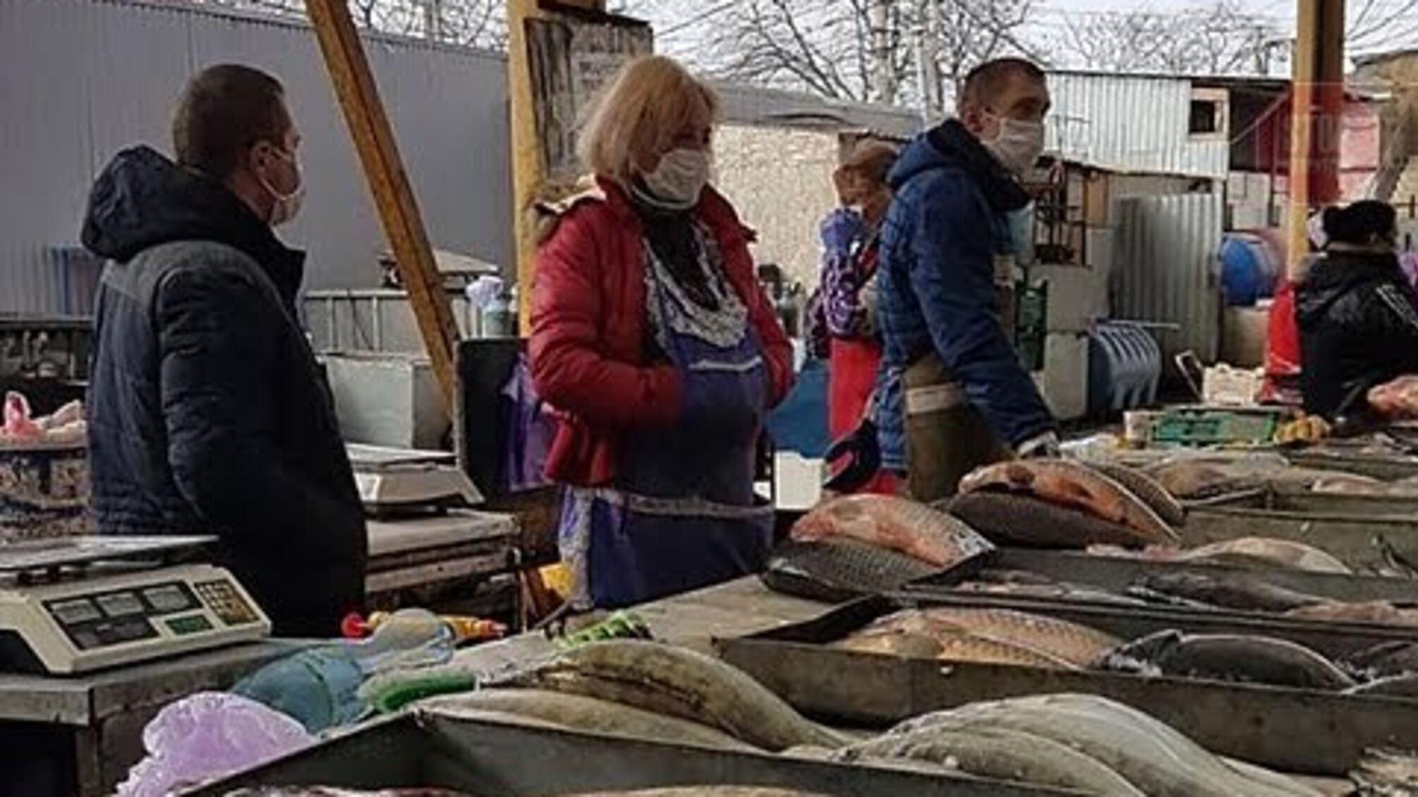 Ринок «Привоз» не на карантині: працює і далі