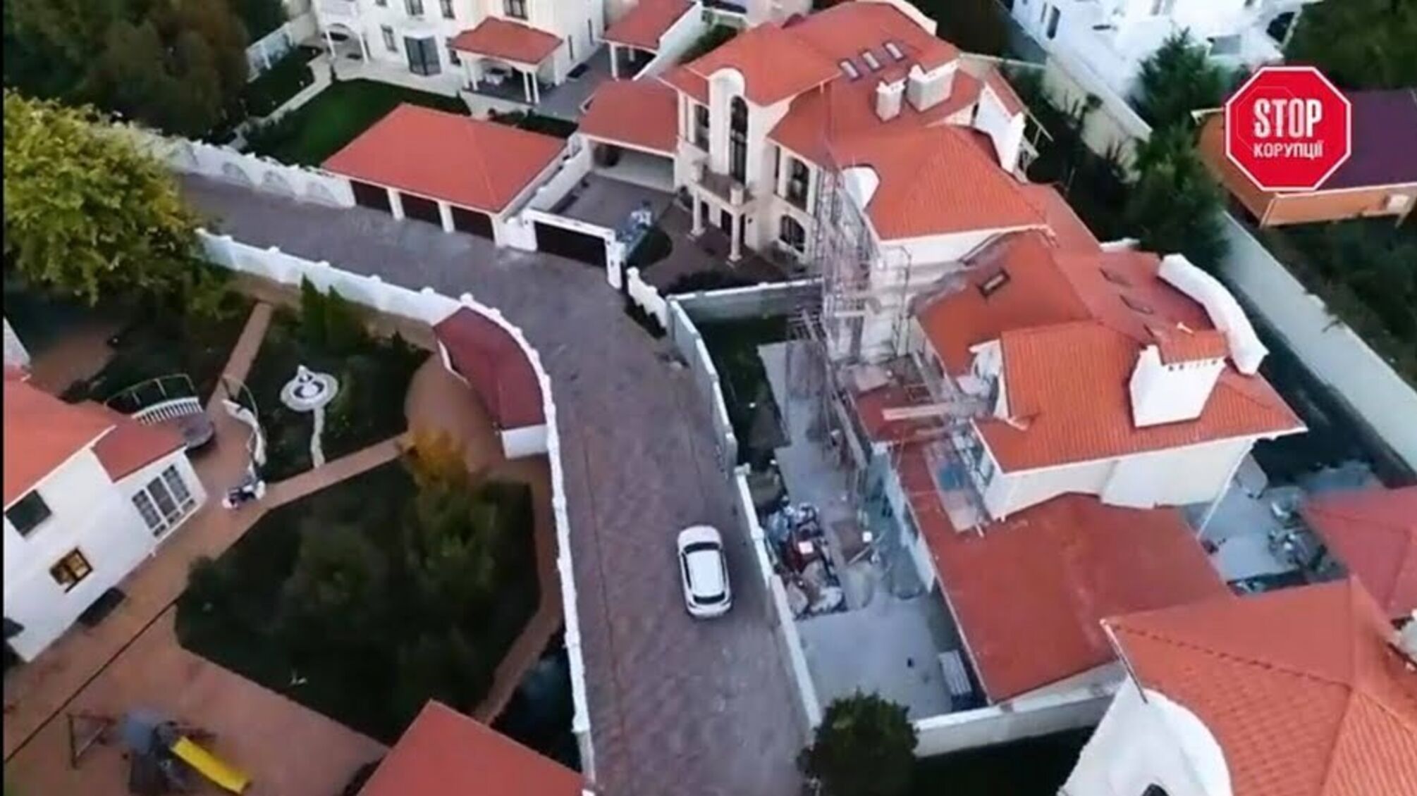 Журналісти показали українцям будинок судді Чванкіна вартістю мільйон доларів (відео)