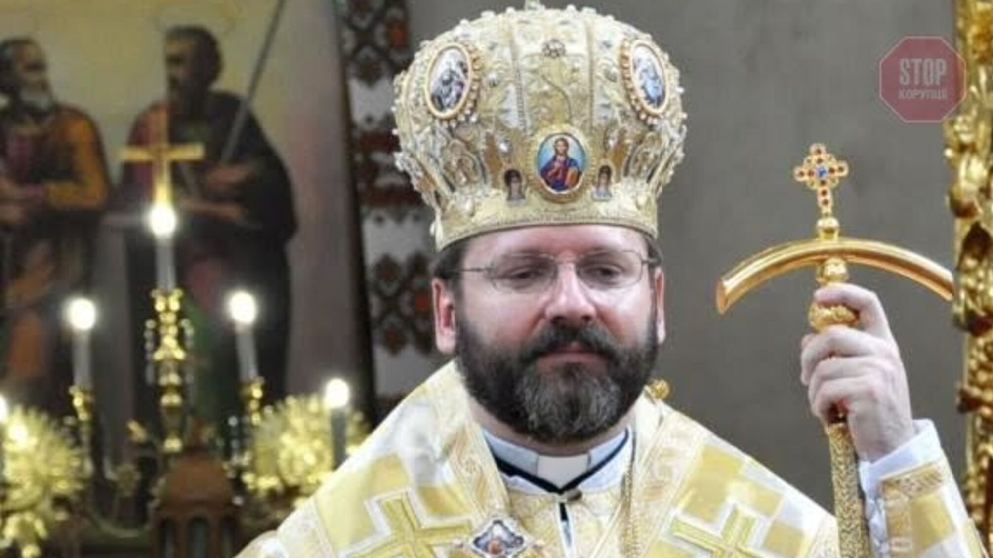 У храмах УГКЦ дозволили не цілувати ікони