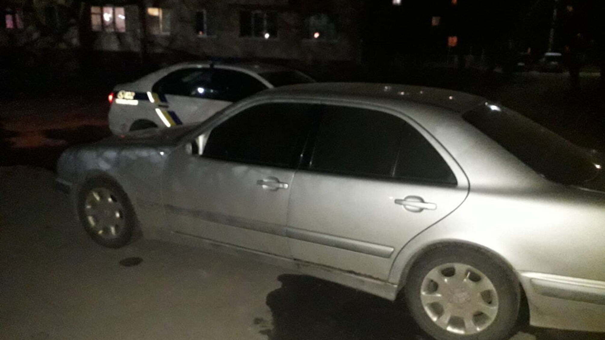 У Сумах вогнеборці оперативно приборкали загоряння легковика