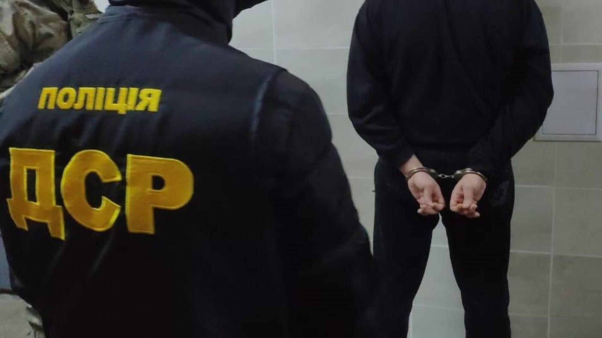 На Сумщині поліція викрила злочинну групу шахраїв, як із СІЗО ошукували громадян