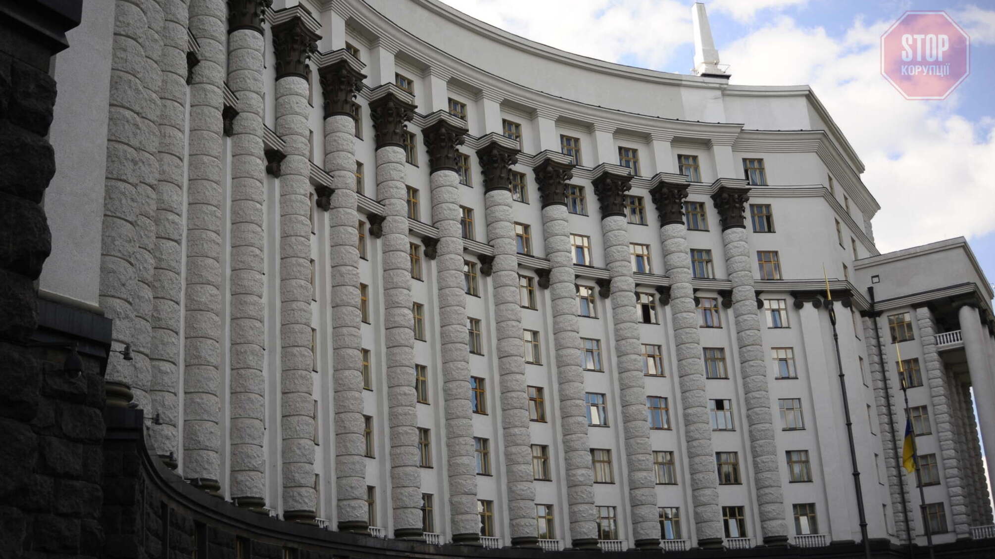 Сьогодні уряд збереться на екстрене засідання через коронавірус COVID-19