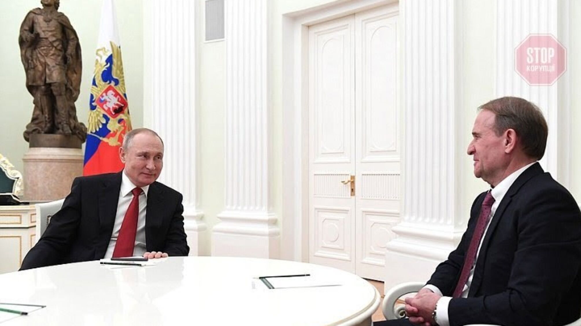 Медведчук з депутатами зустрівся з Путіним поговорити про мир