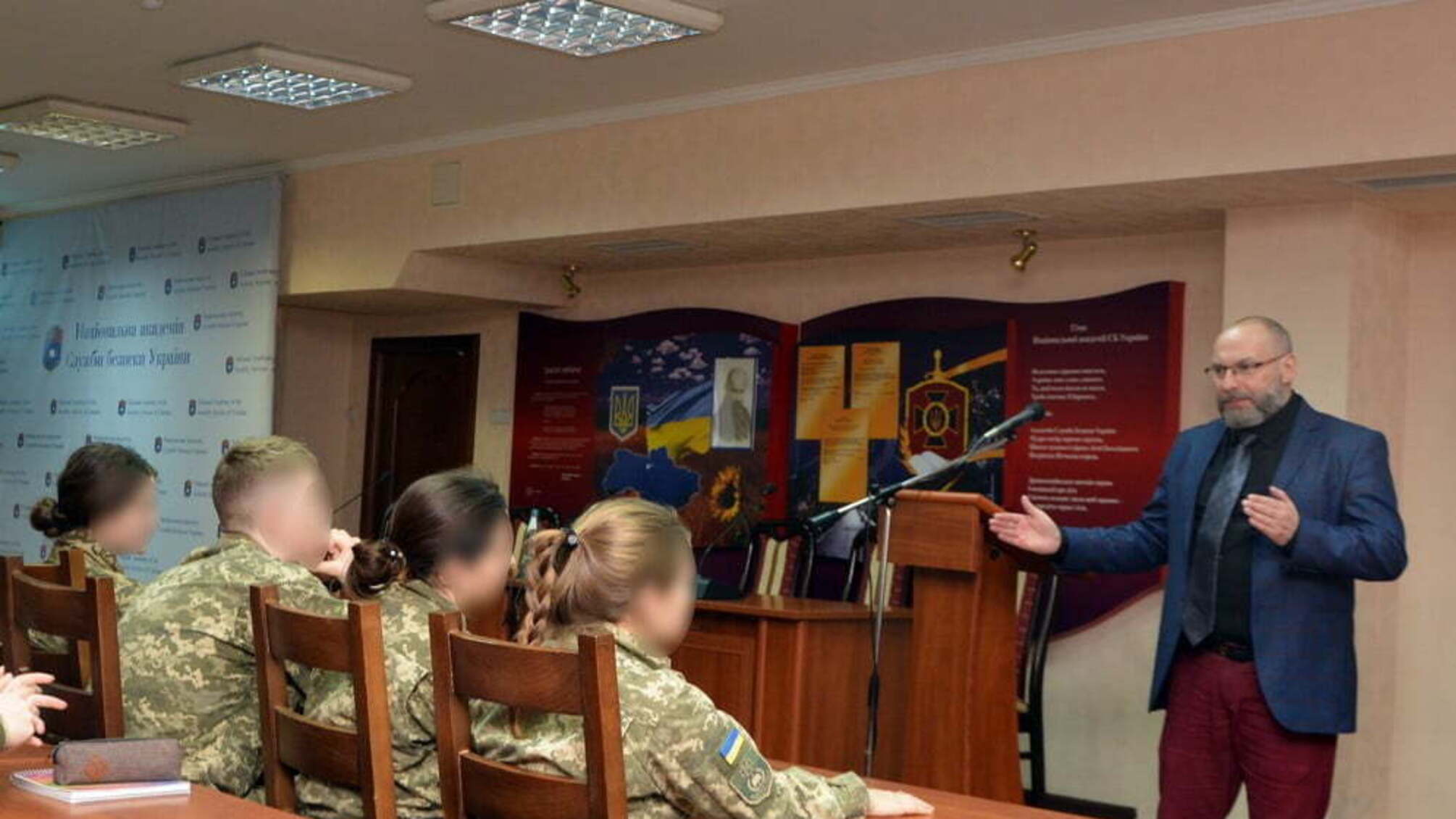 Радники КМЄС з Польщі та Данії провели майстер-класи для курсантів Академії СБУ