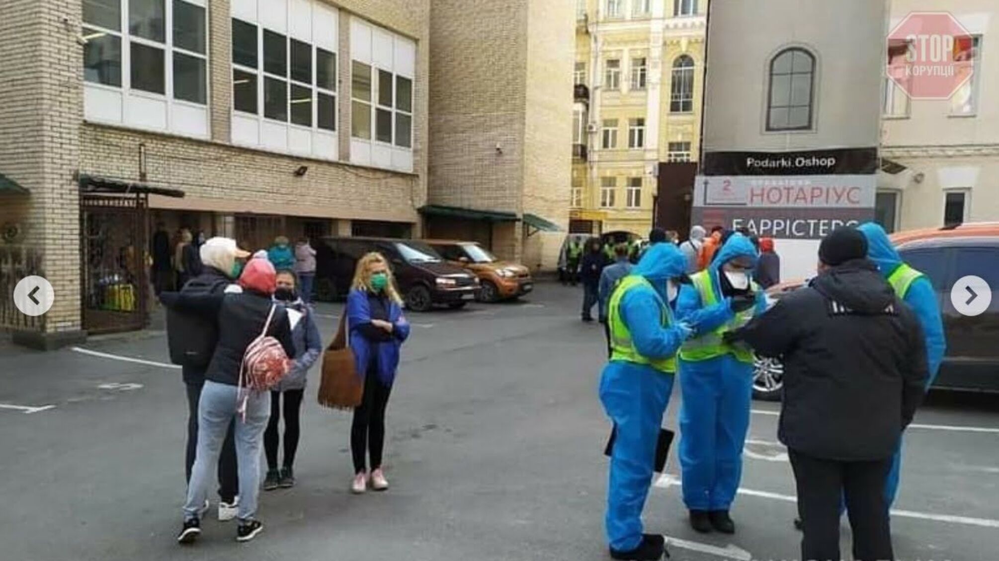 Нацгвардійці охороняють готель, куди примусово доправили евакуйованих з-за кордону українців