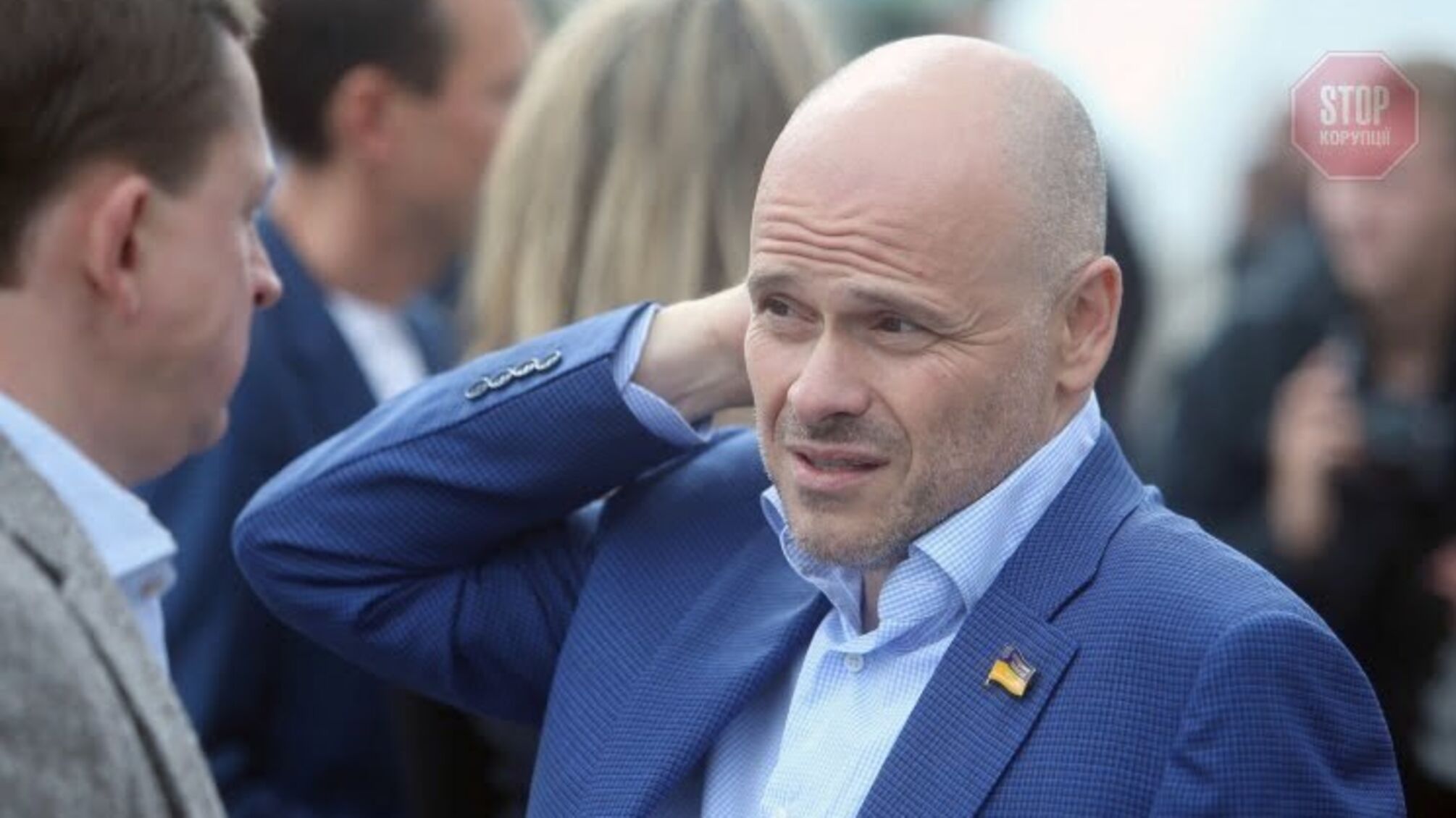 Продані в Китай маски можуть повернутись в Україну за гроші з бюджету