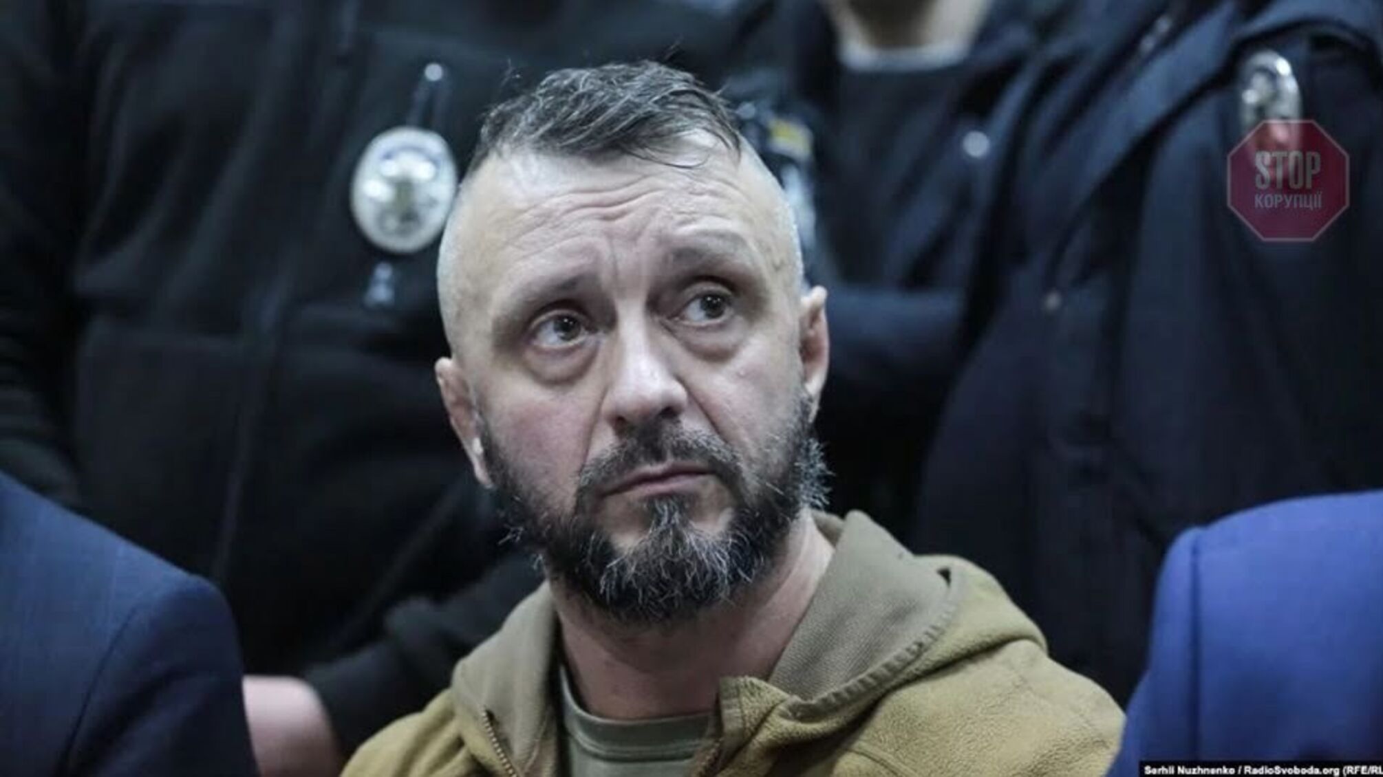 Юрист, який критикував слідство у справі Шеремета попав під обшук