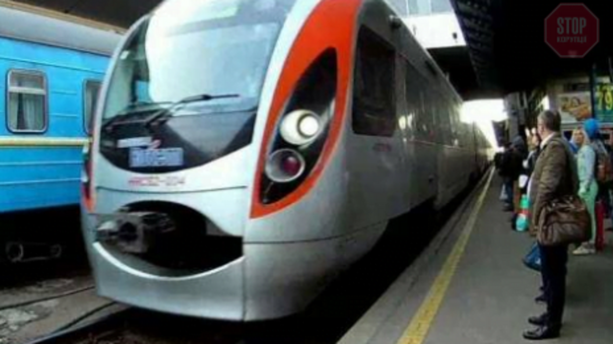 Залізничне сполучення між Польщею та Україною буде призупинено