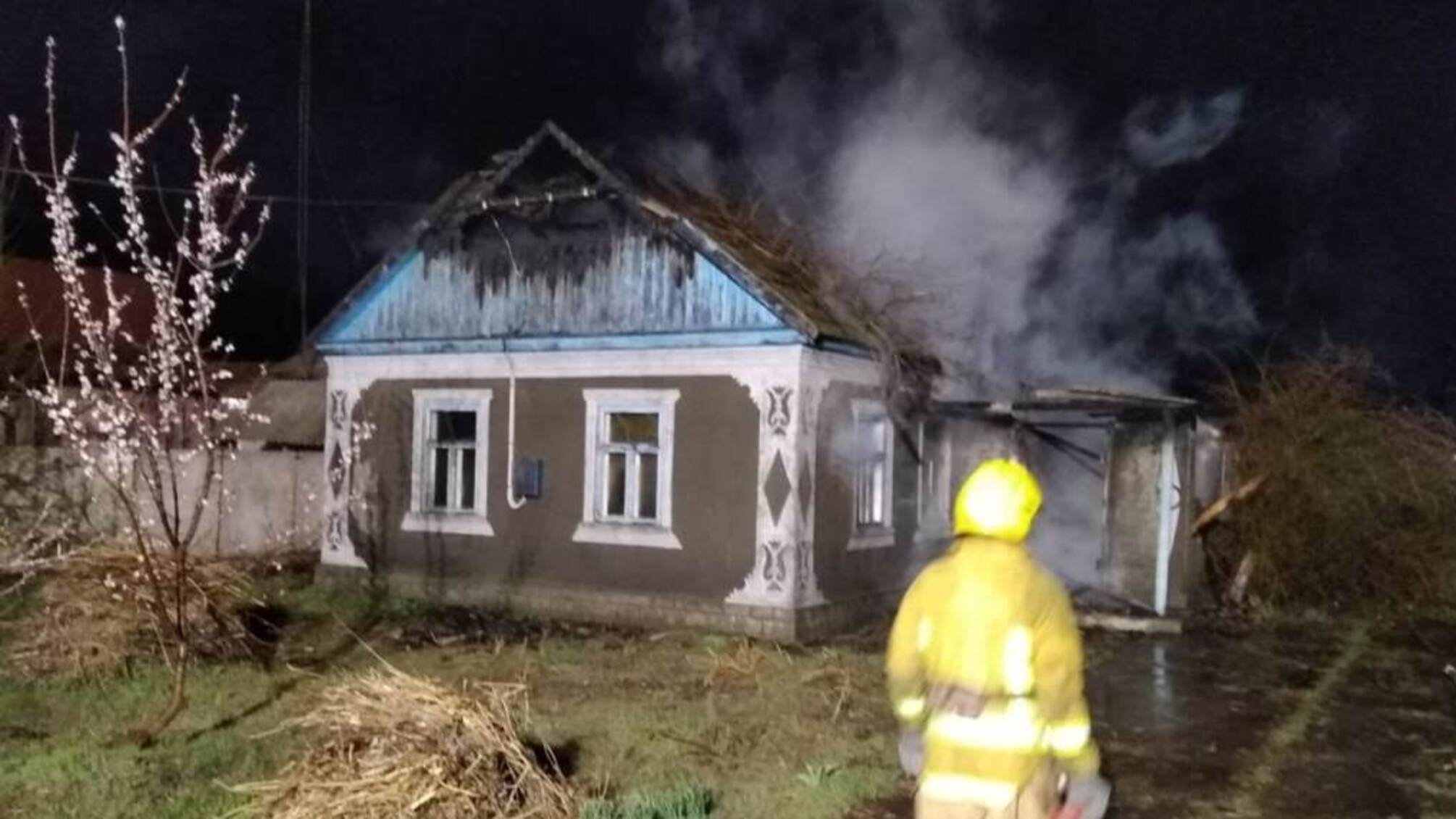 Херсонська область: в Олешківському районі горів житловий будинок. Знайдено тіло 44-річного чоловіка