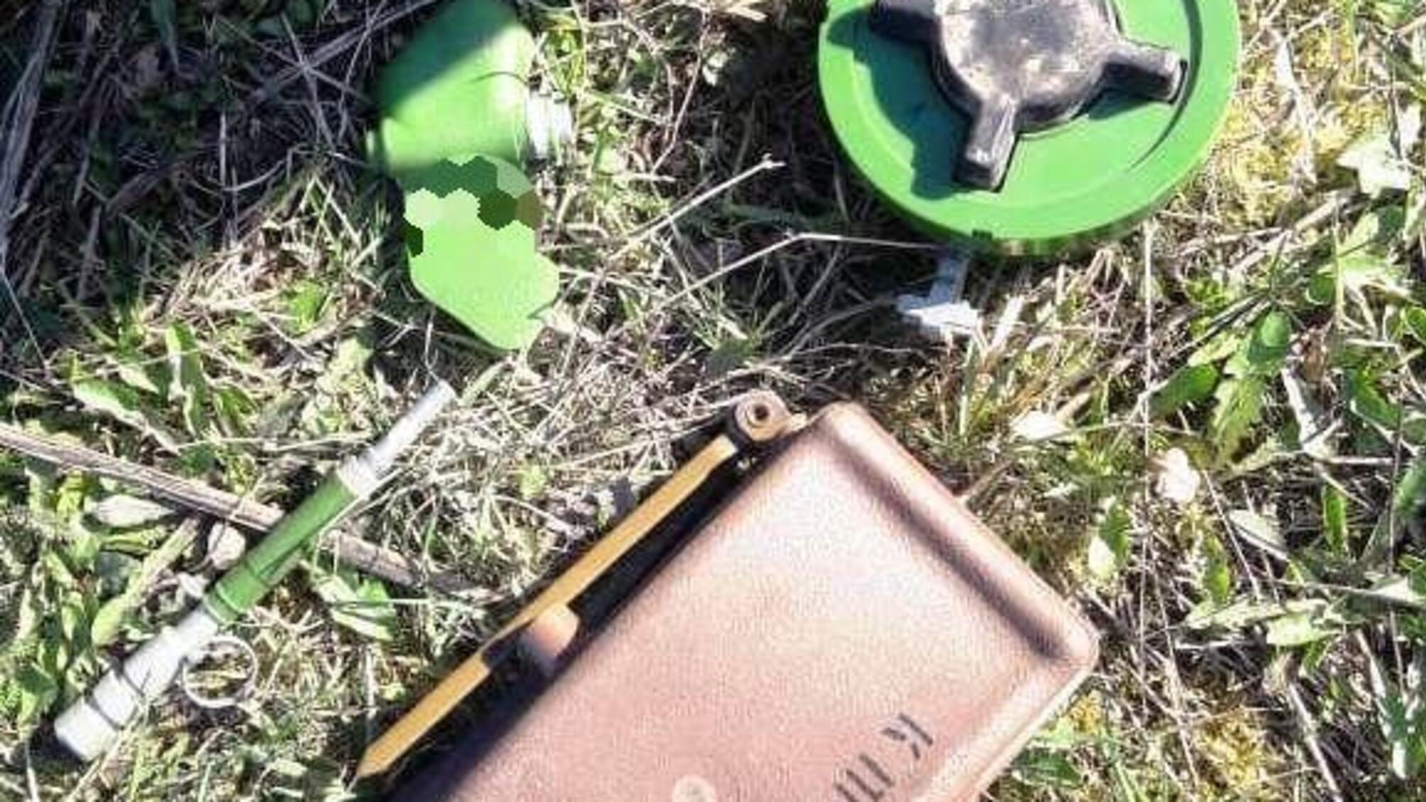 У Вінницькому районі оперативники виявили схрон з боєприпасами