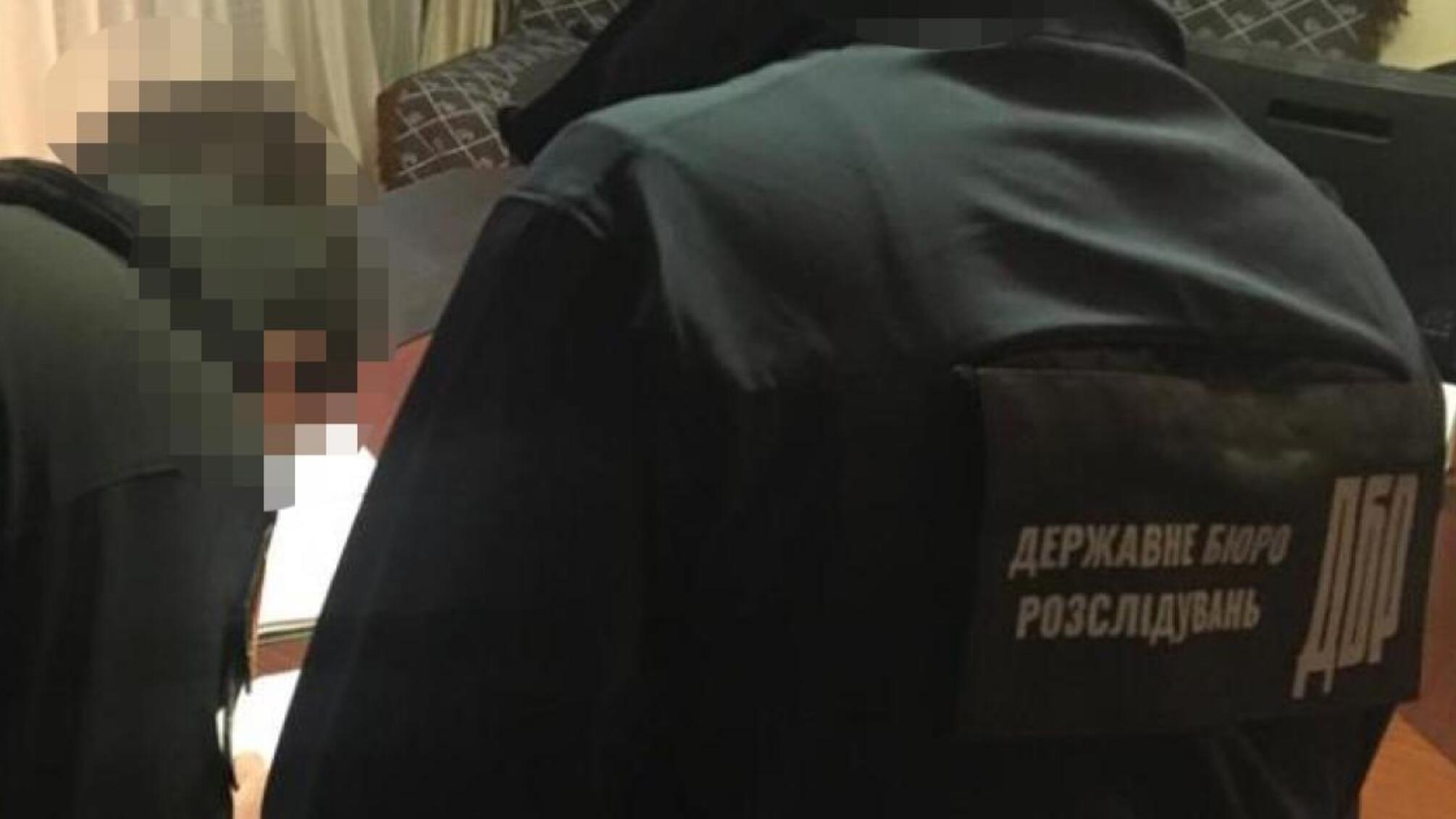 Шахрайське отримання квартири в Одесі – ДБР повідомило про підозру посадовцю квартирно-експлуатаційного управління