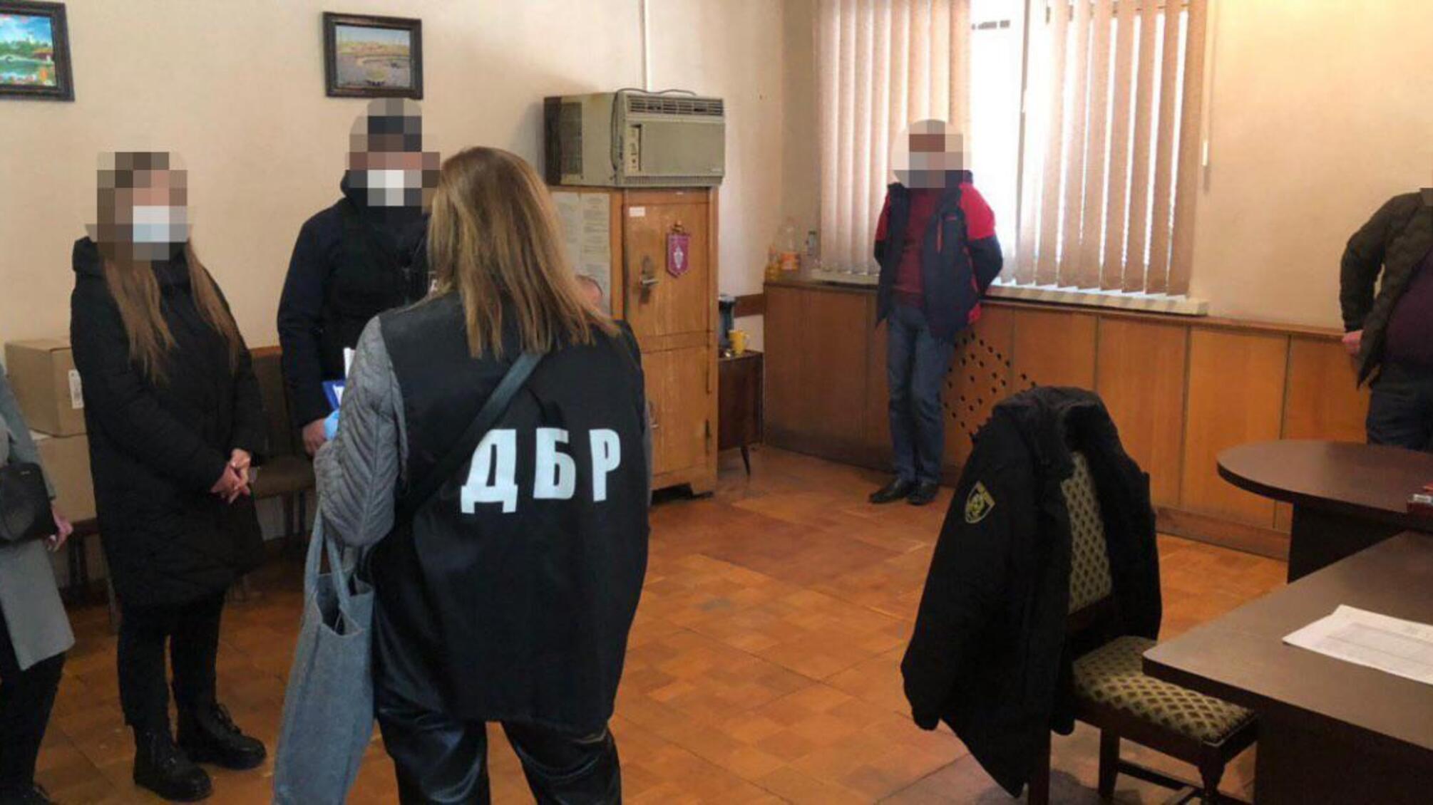 Притягнення до кримінальної відповідальності невинної особи — ДБР повідомило про підозру трьом поліцейським