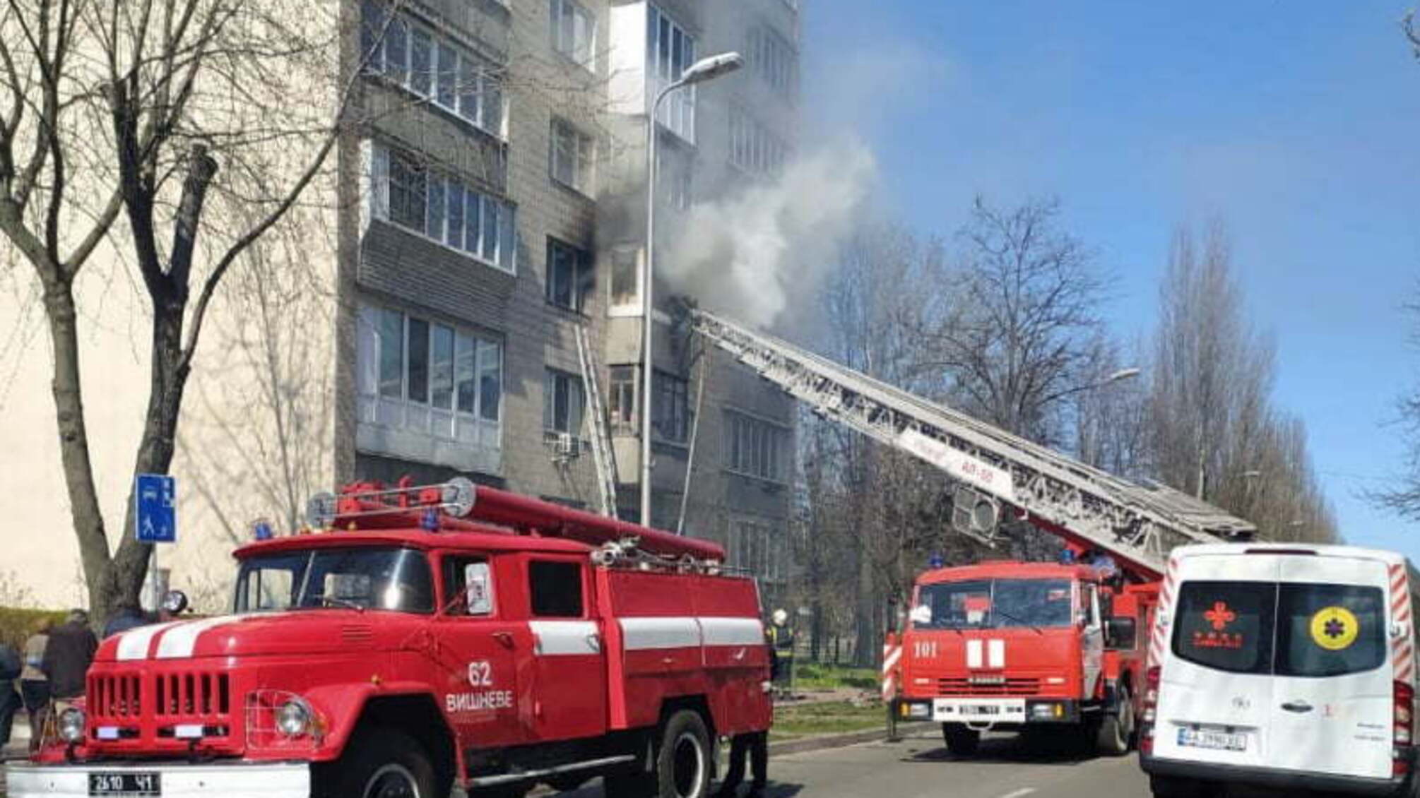Київська область: під час гасіння квартири було врятовано жiнку