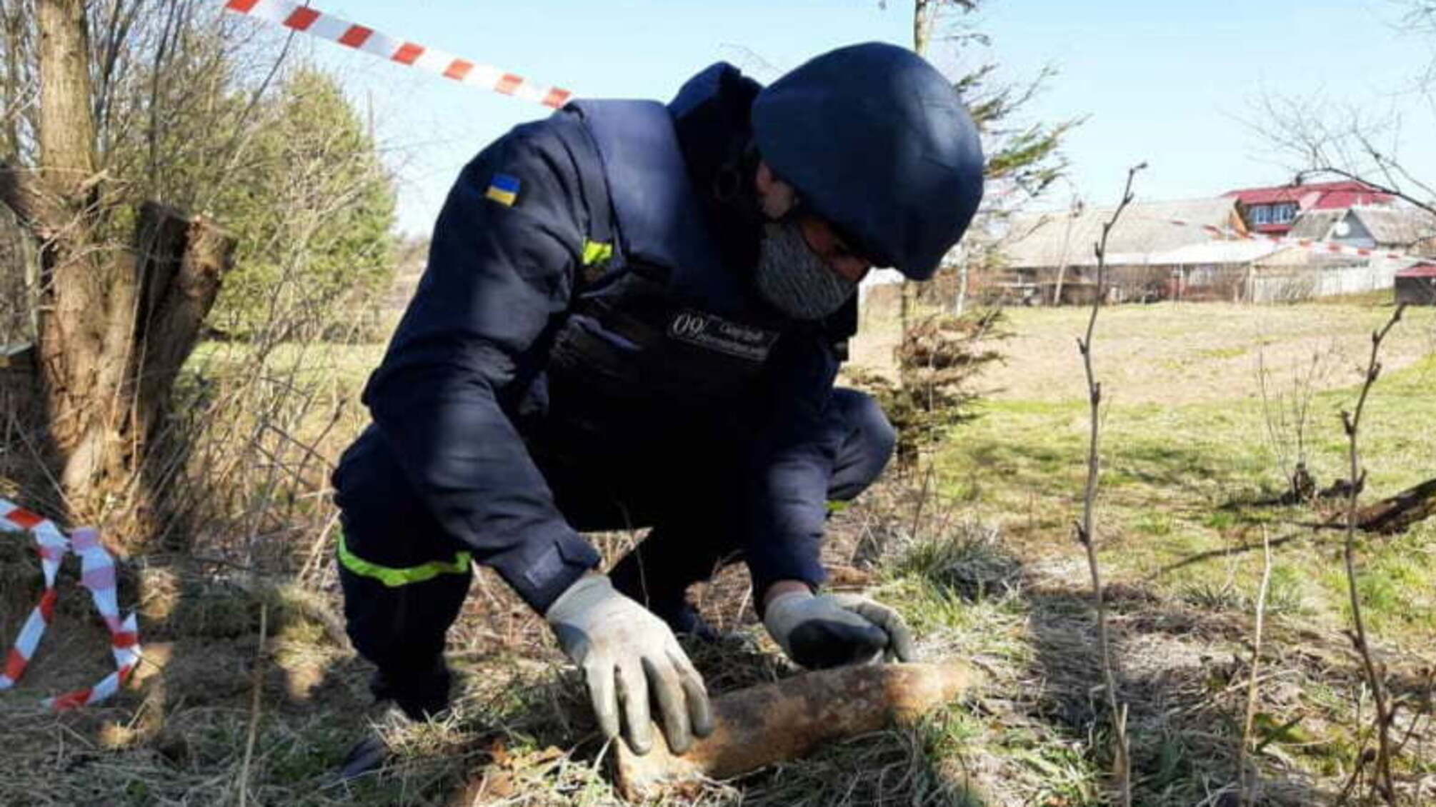 Івано-Франківська область: рятувальники знищили вибухонебезпечний предмет на Долинщині
