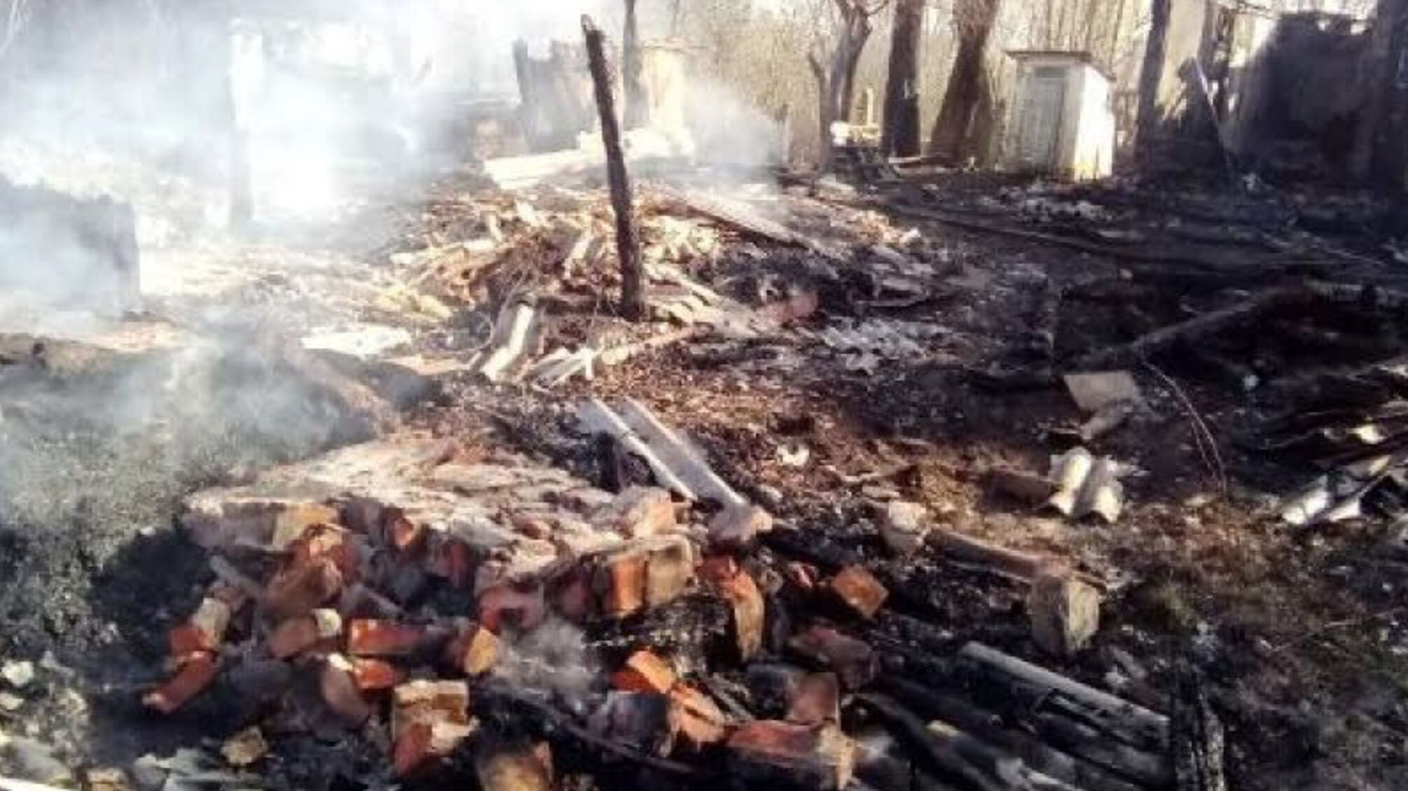 Житомирська область: під час ліквідації пожежі вогнеборці виявили тіло загиблого чоловіка