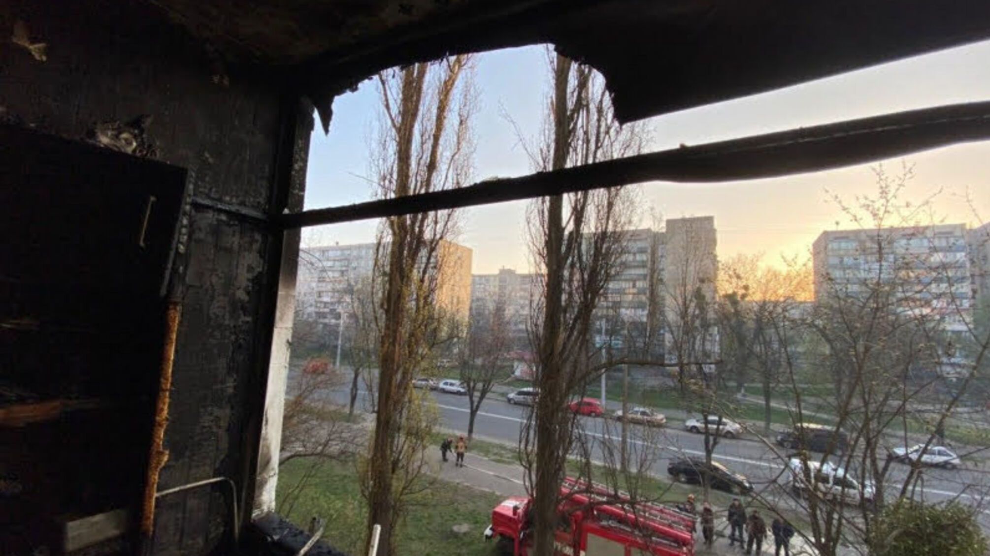 м. Київ: під час гасіння пожежі в квартирі врятовано людину