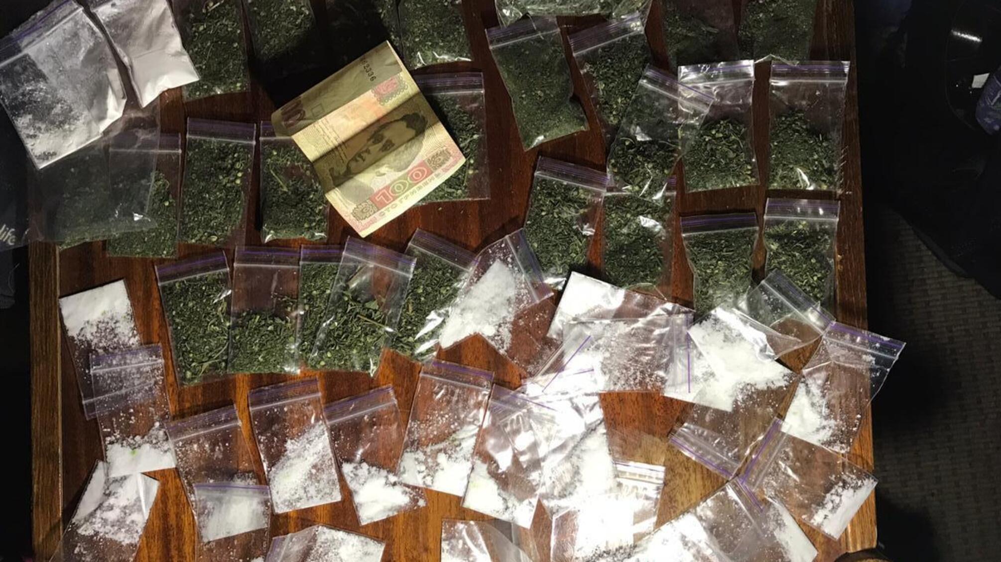 На Київщині організована злочинна група наркоторговців постане перед судом 