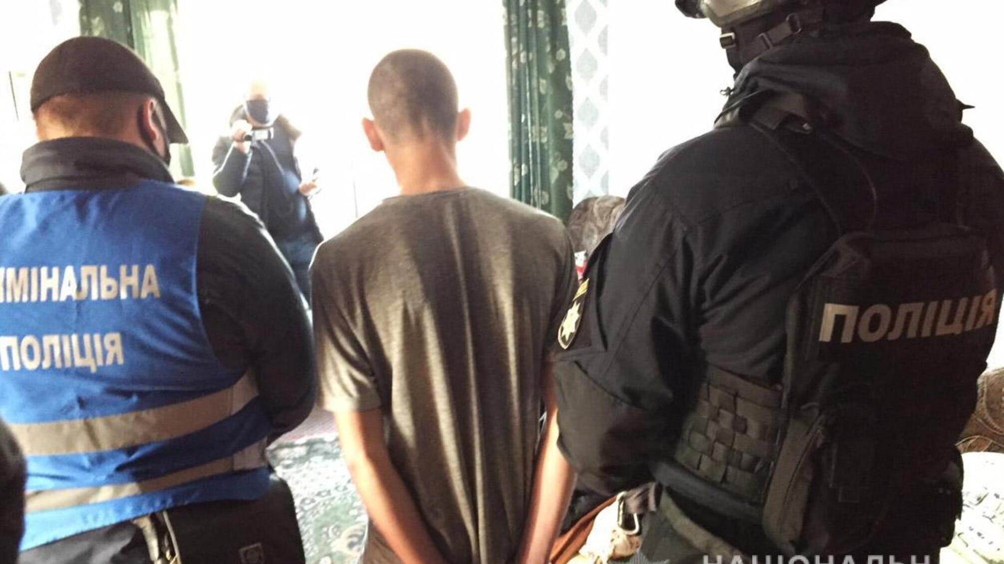 На Кіровоградщині правоохоронці припинили злочинну діяльність групи наркозбувачів
