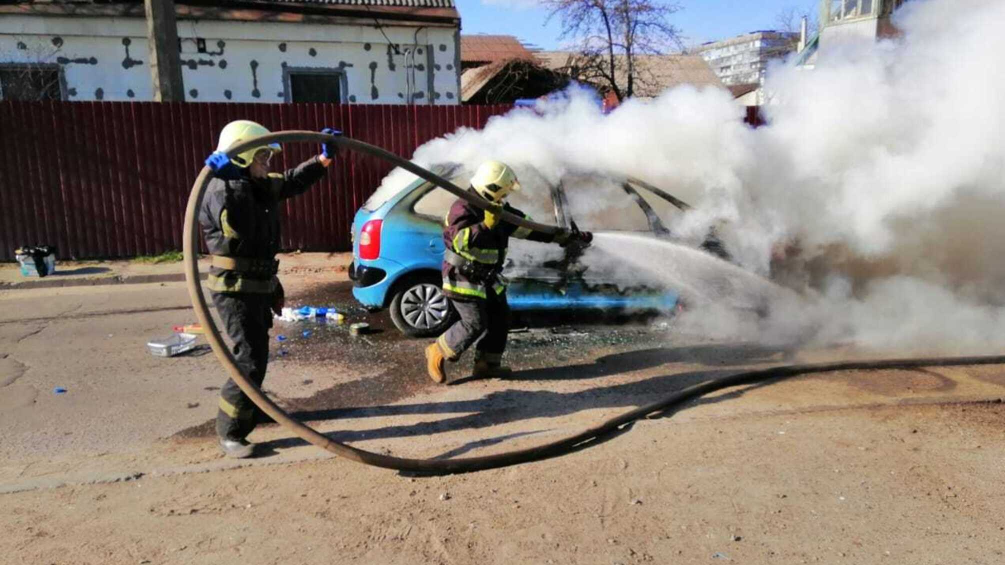 Київська область: рятувальники ліквідували наслідки ДТП